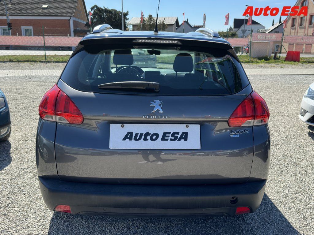 Peugeot 2008, 1.6HDi,ČR,AT,navi,AC - fotka 5