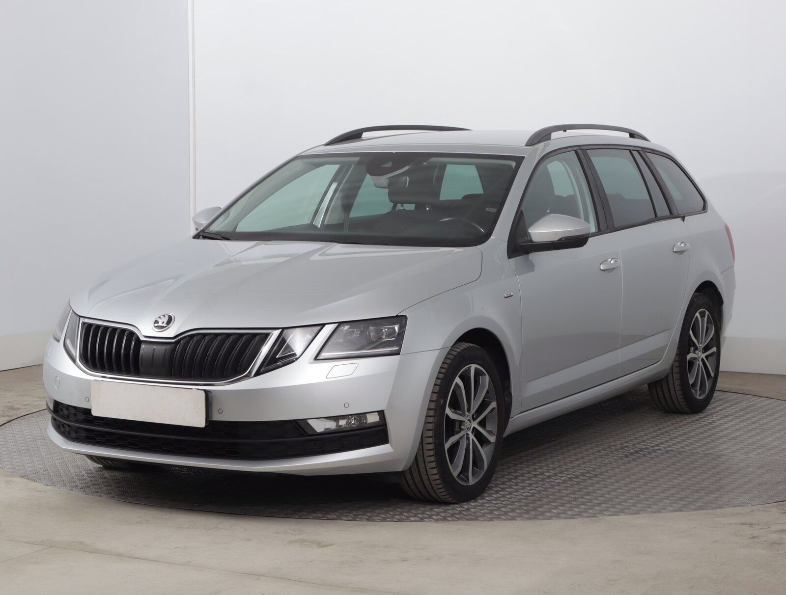 Škoda Octavia, 2.0 TDI, 4X4, Automat - fotka 2