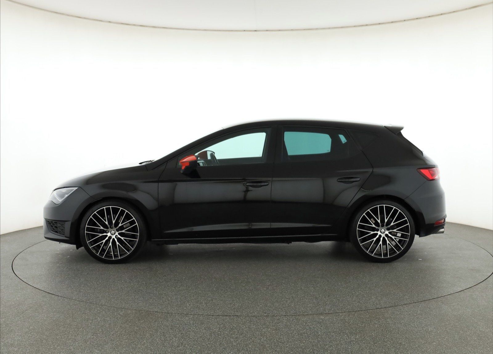 Seat Leon, 2.0 TSI Cupra 290, Kůže, Klima - fotka 3