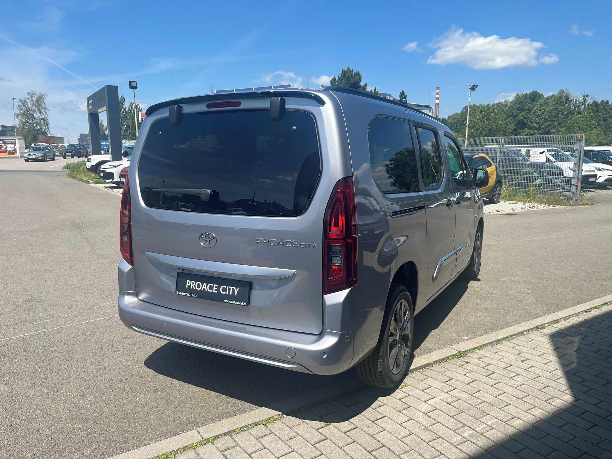 Toyota Proace City Verso, 1.5L VIP 7s TAŽNÉ - fotka 5