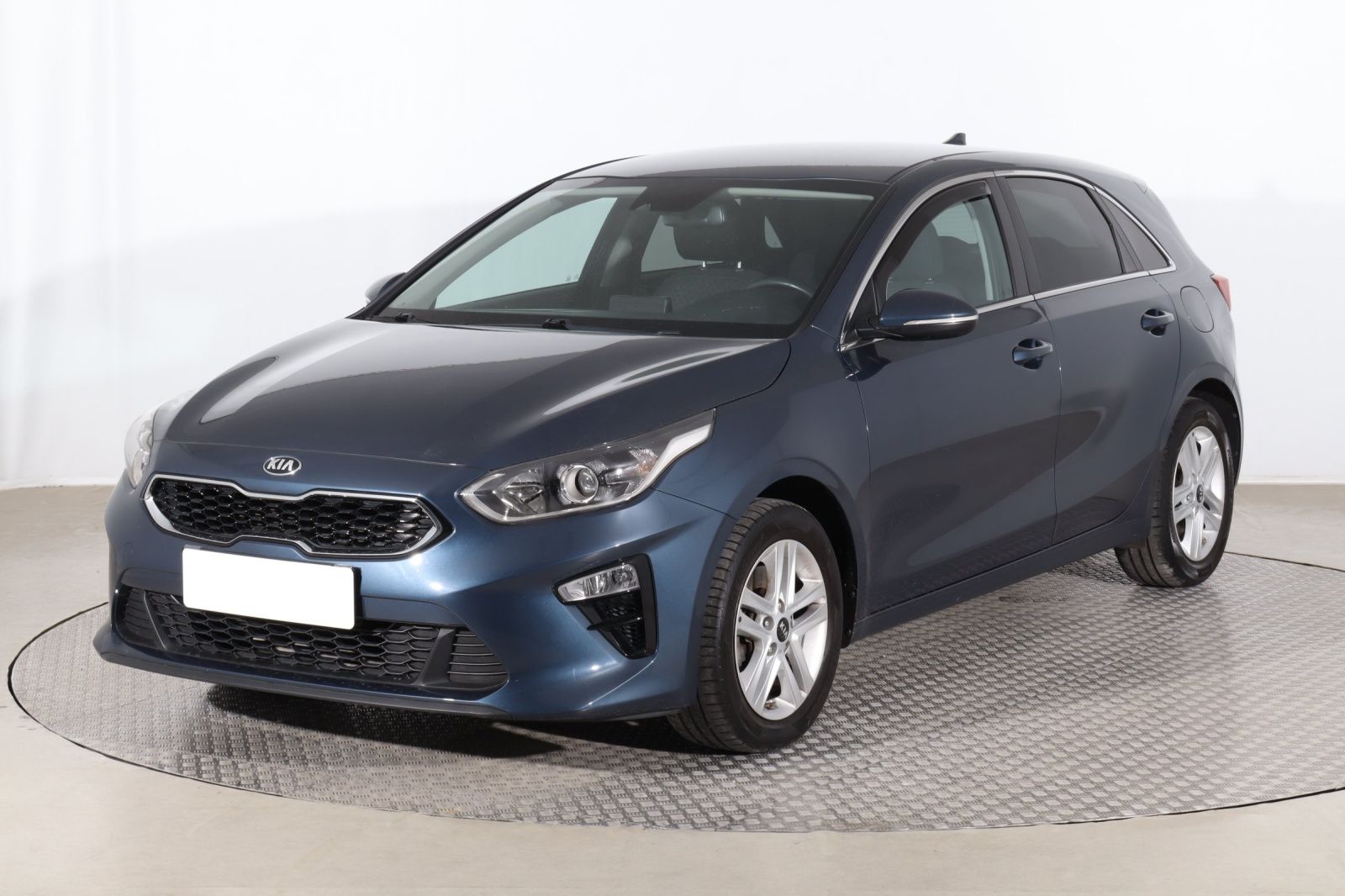 Kia Cee´d, 1.4 MPI, Serv.kniha - fotka 3