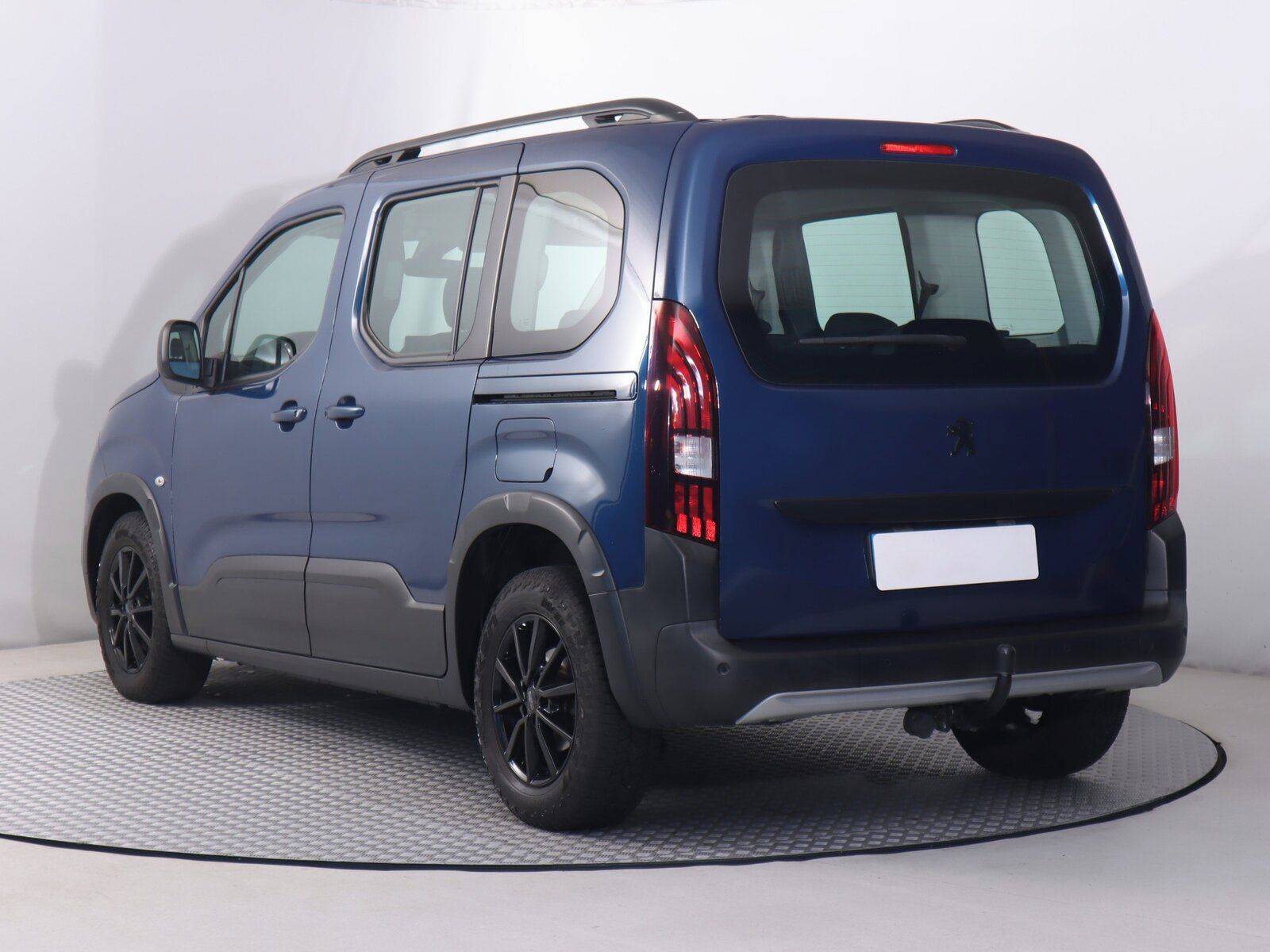 Peugeot Rifter, 1.5 BlueHDi, Allure, 5Míst, ČR - fotka 4