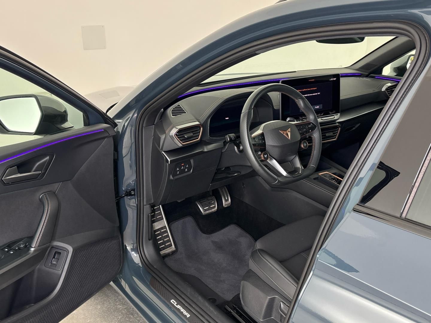 Cupra Leon, 1.5 TSI / 110 kW DSG - fotka 6