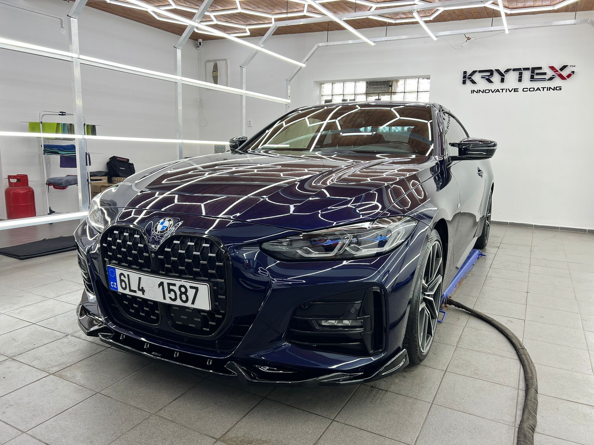 BMW Řada 4, 430i - fotka 4