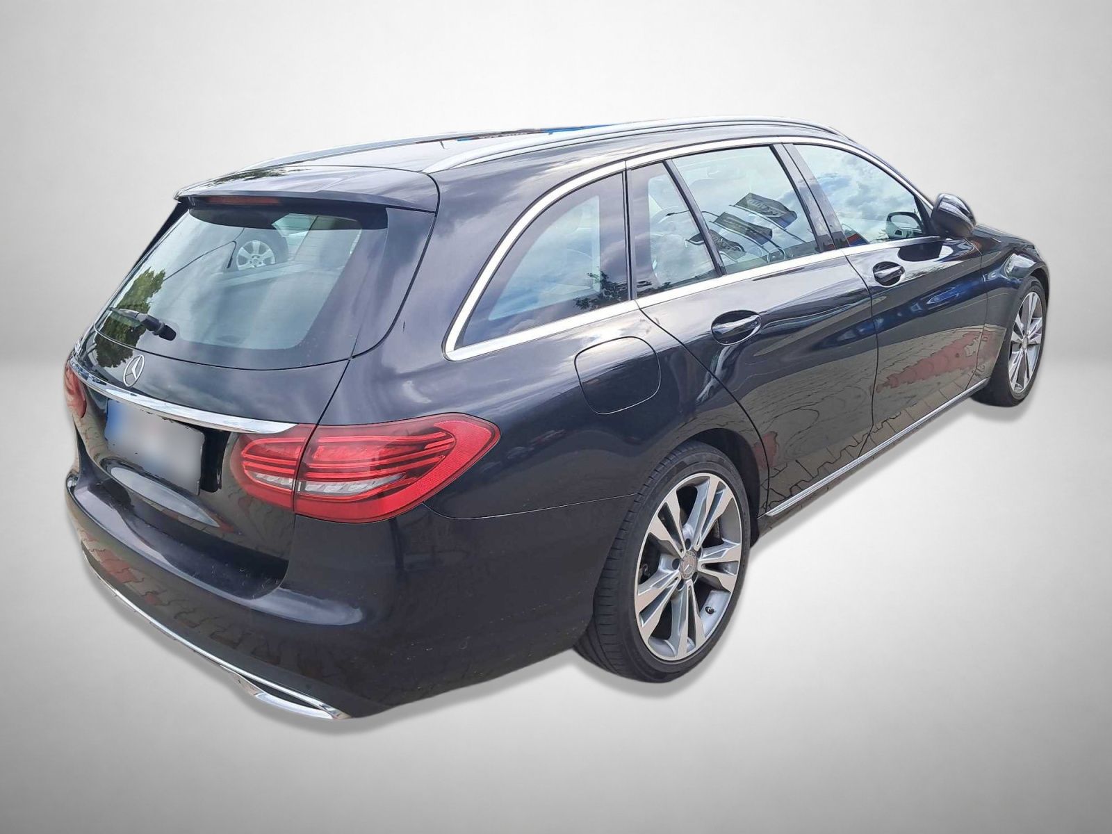 Mercedes-Benz Třídy C, 220 d, Automat, Kůže - fotka 2