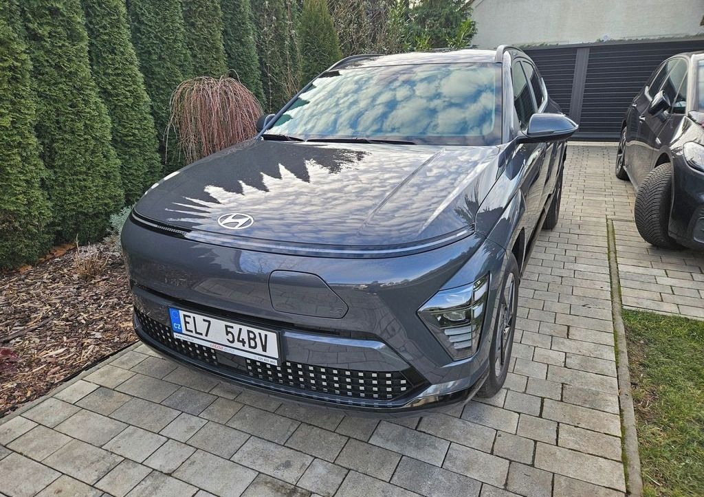 Hyundai Kona, EV 24 Power 65,4 KWH