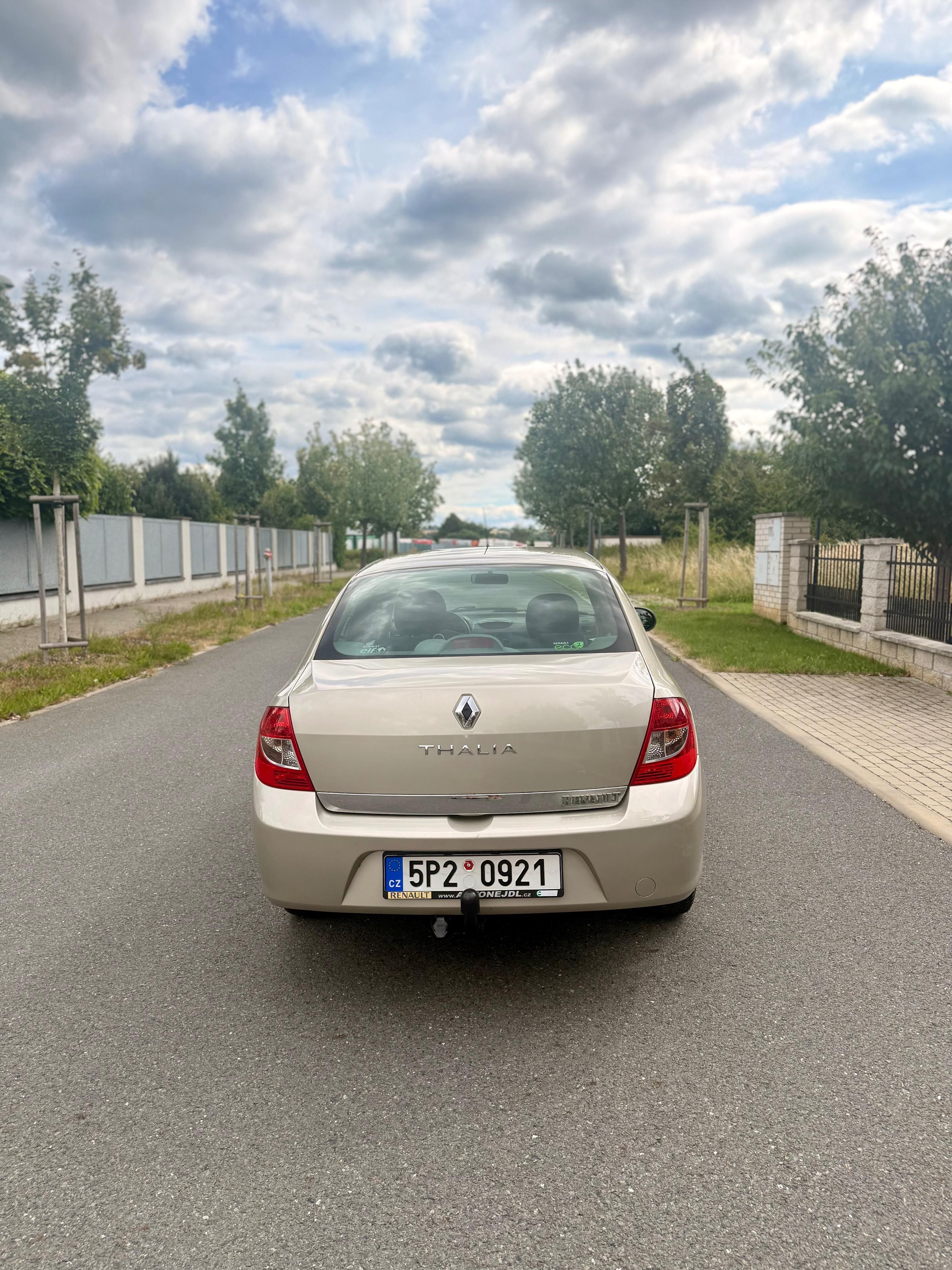 Renault Thalia, 38 TIS KM 2012 - fotka 5