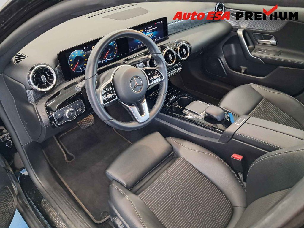 Mercedes-Benz Třídy A, 1.3i - fotka 3