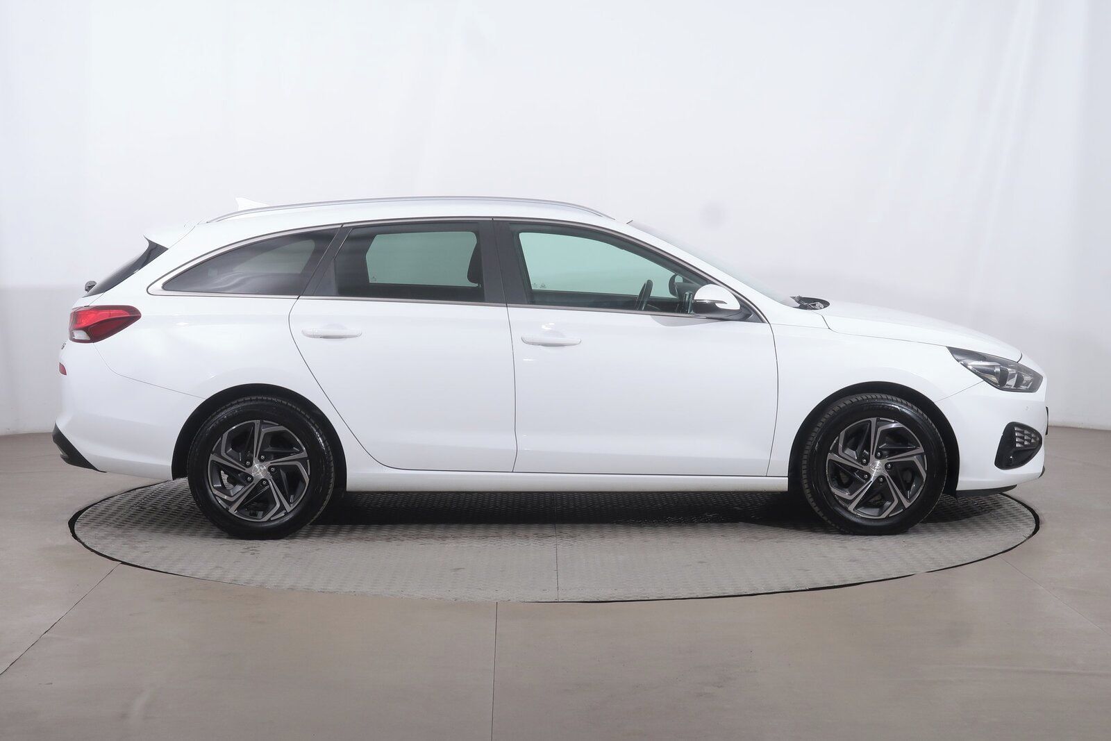 Hyundai i30, 1.6 CRDi - fotka 6