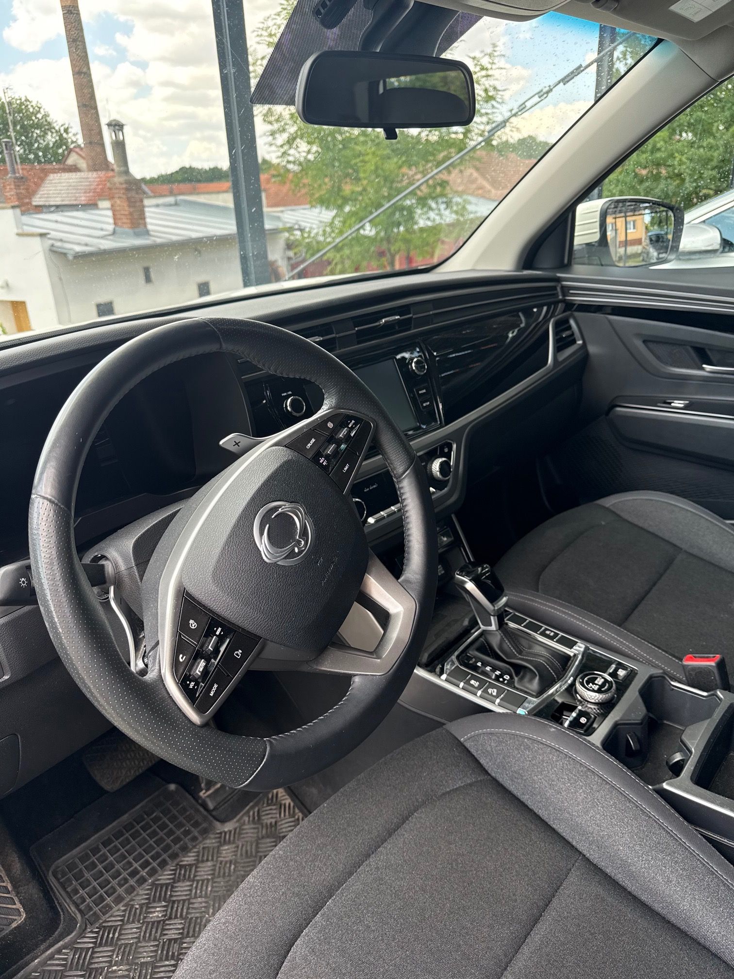 SsangYong Korando, 1.5GDI, pravidelně servisováno - fotka 3