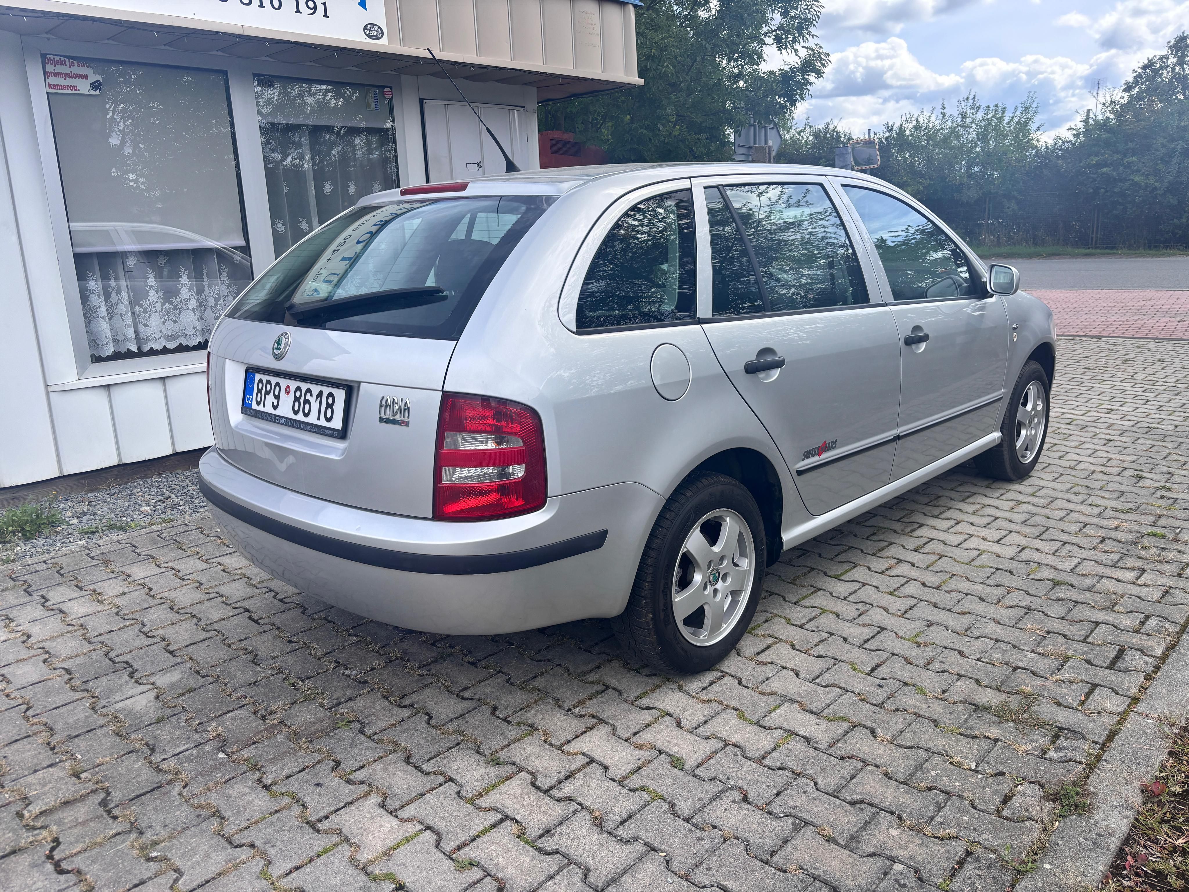 Škoda Fabia, Combi 1,9 TDI Elegance 74kW - fotka 5