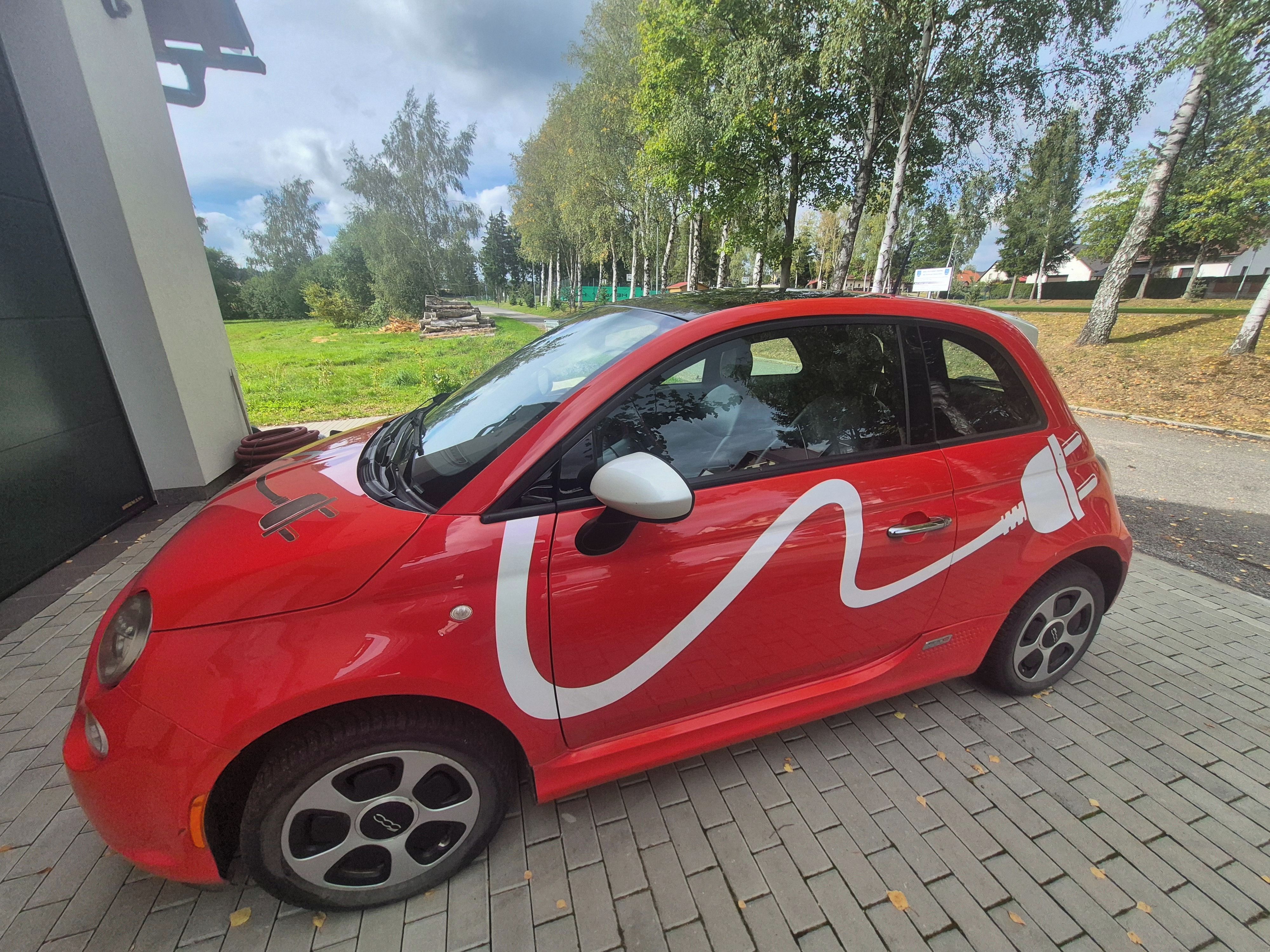 Fiat 500E, Velice hezký stav
