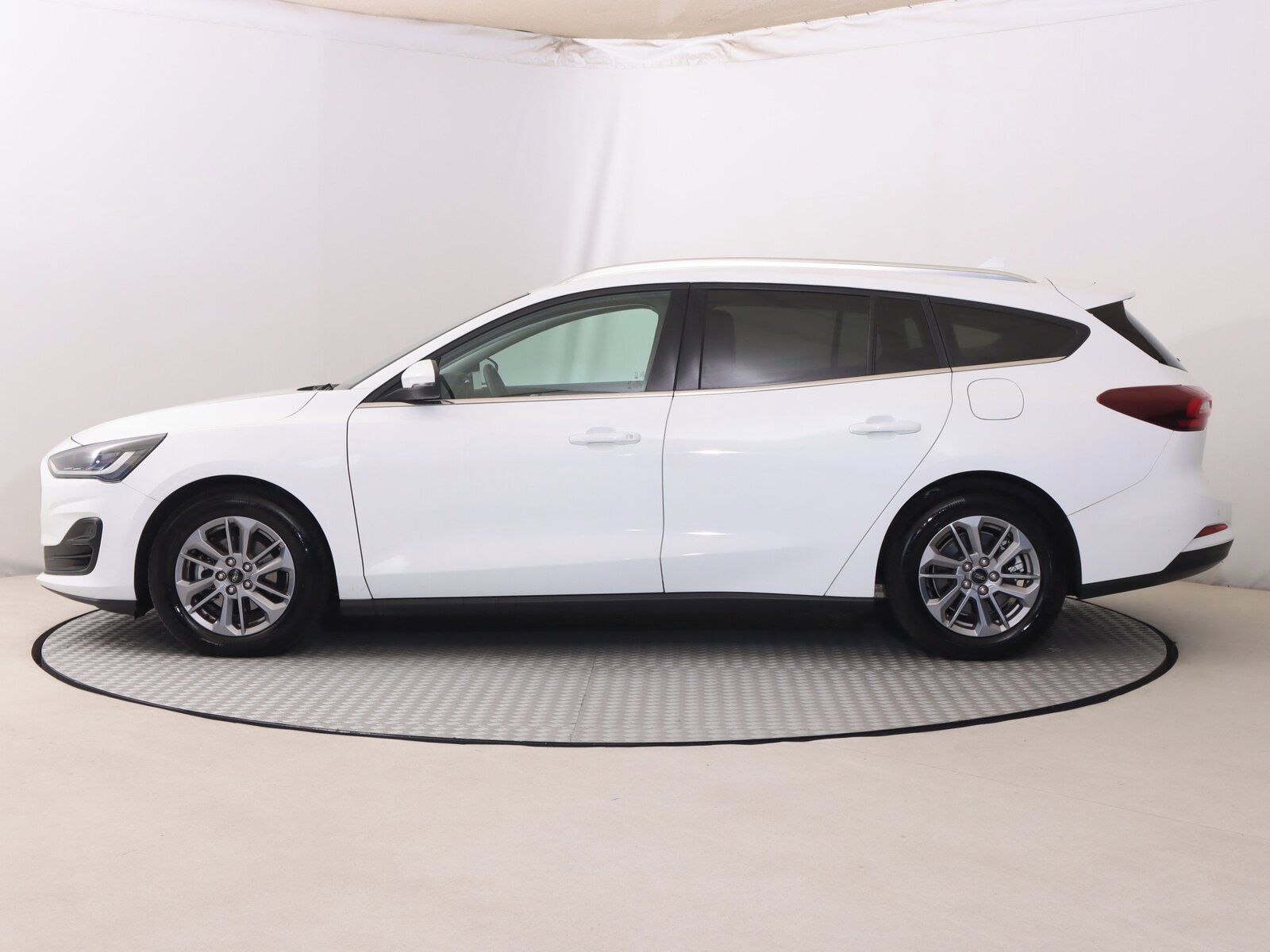 Ford Focus, 1.5 EcoBlue, Automat - fotka 3