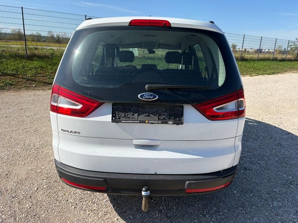 Ford Galaxy, 2,0 TDCi - 7 Míst - fotka 5