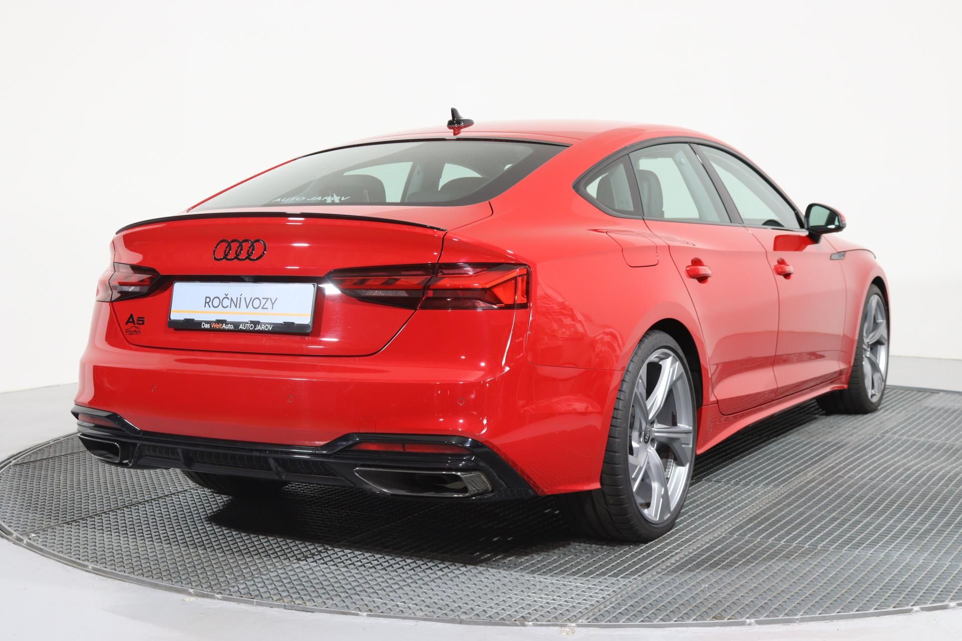 Audi A5, Sportback Sline 40TFSI Stronic - fotka 2