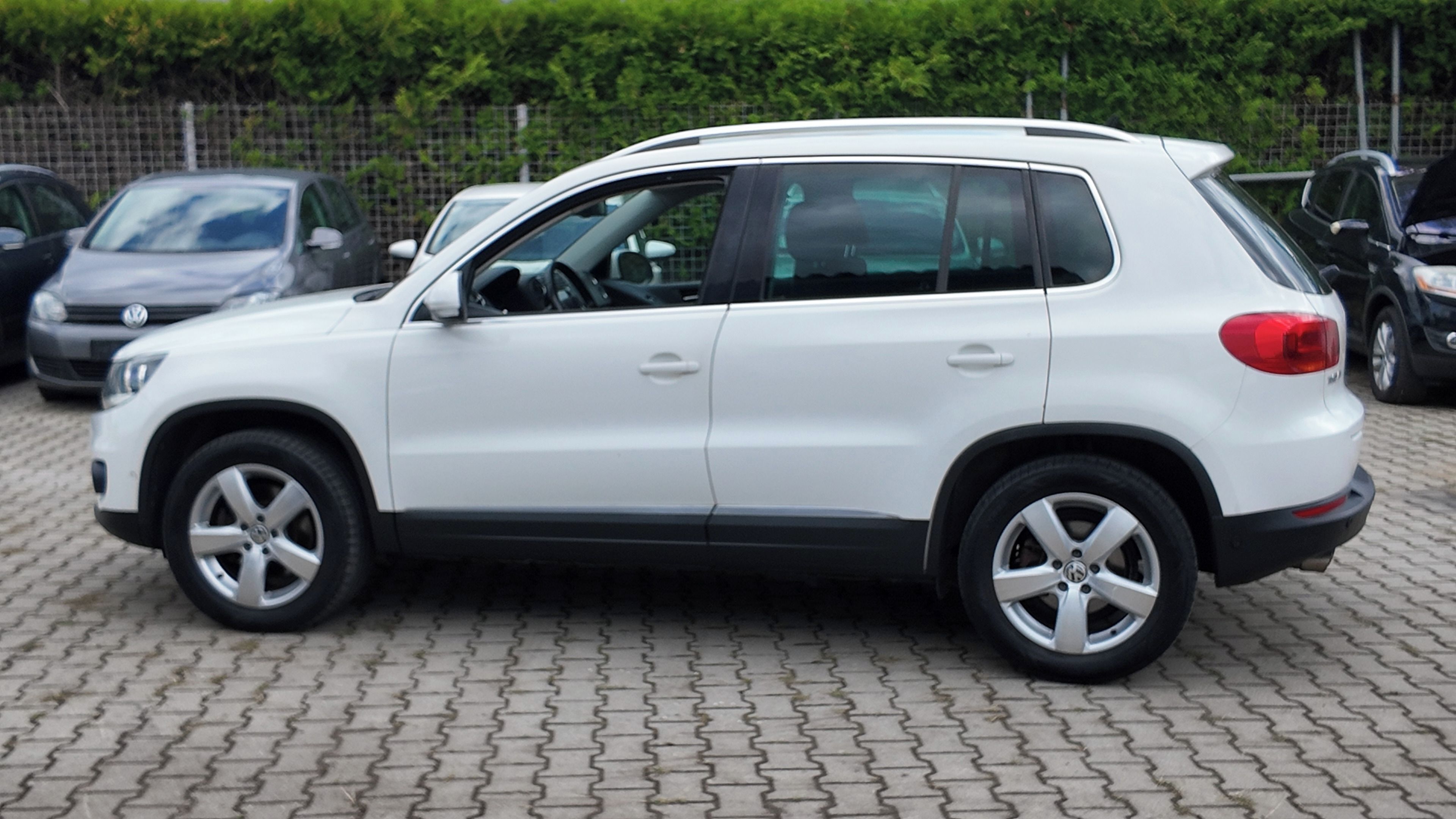 Volkswagen Tiguan, 2.0TDI 103kw DSG 4motion - fotka 6