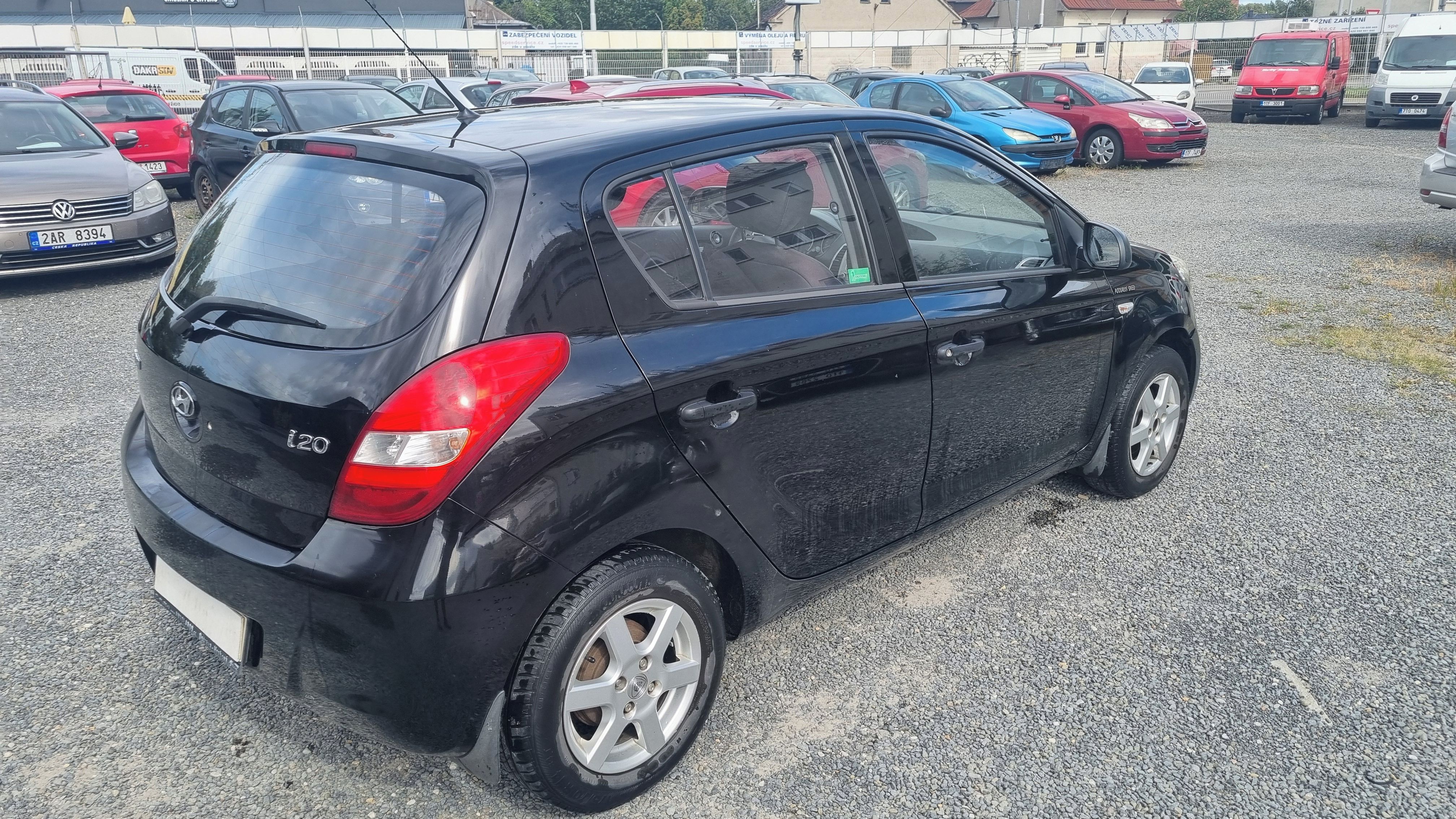 Hyundai i20, 1.2i 57kw - fotka 3