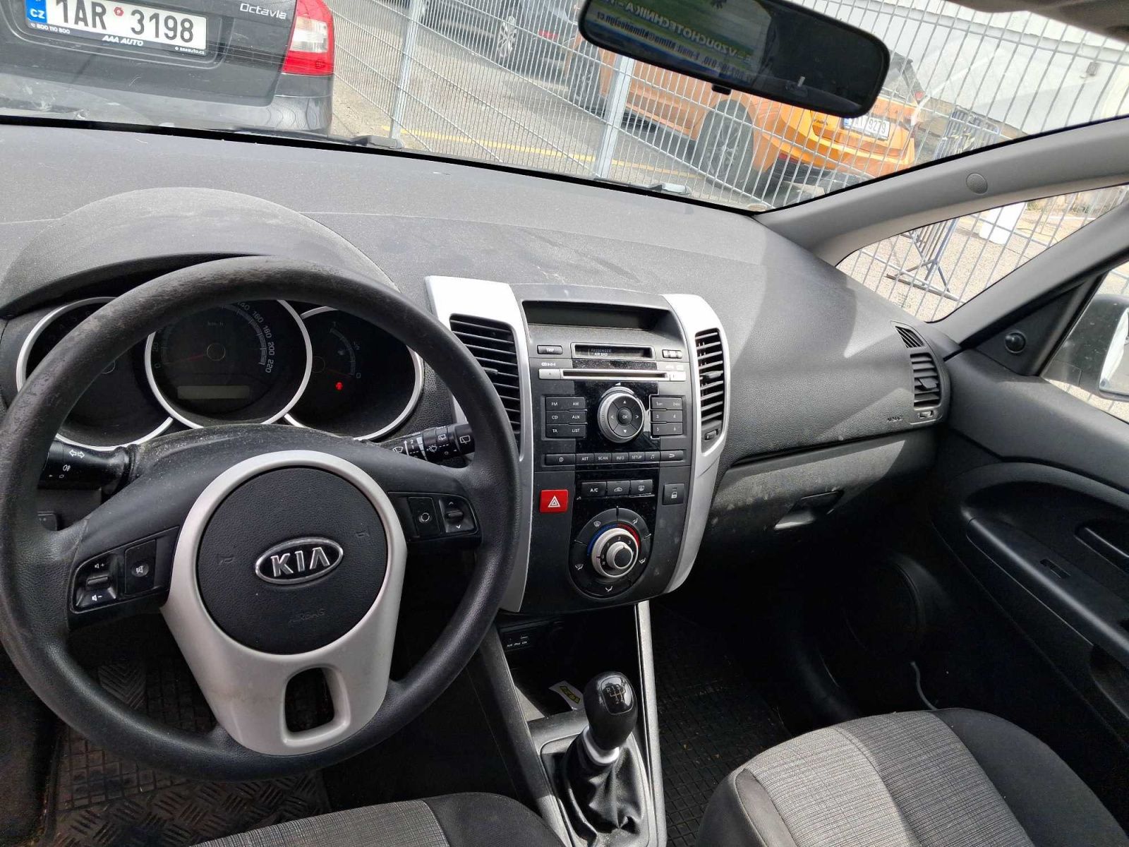Kia Venga, 1.4 CVVT, LPG - fotka 3