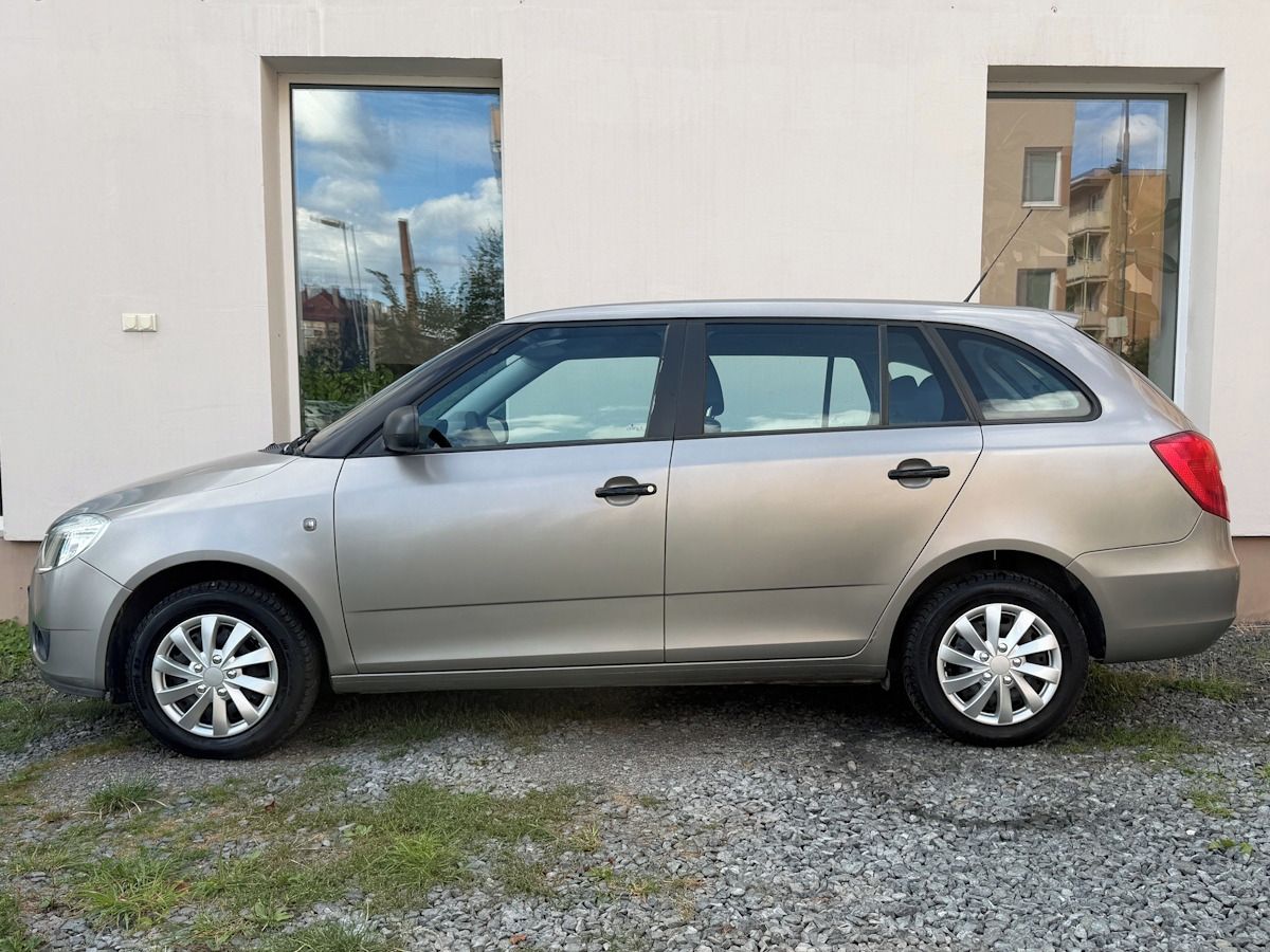 Škoda Fabia, 1.4 16v 63kW po 1.maj v CZ - fotka 5