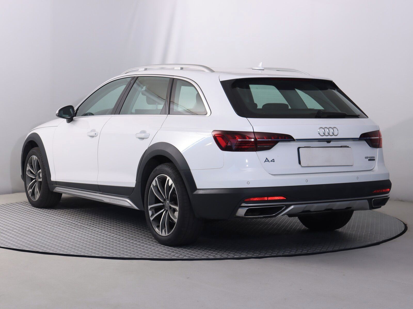 Audi A4 allroad, 40 TDI, 4X4, Automat - fotka 4