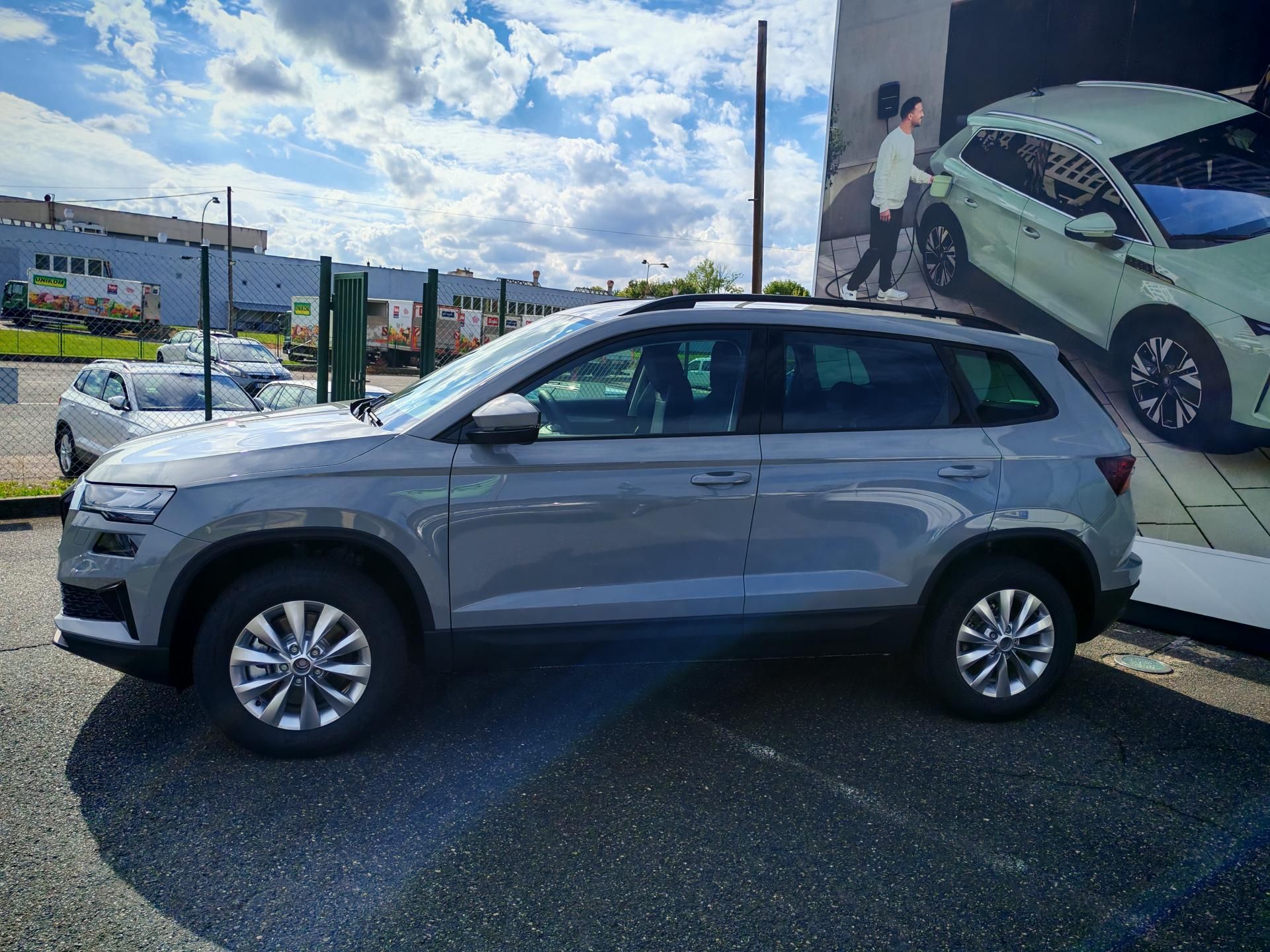 Škoda Karoq, Classic 1.5 TSI DSG - fotka 3