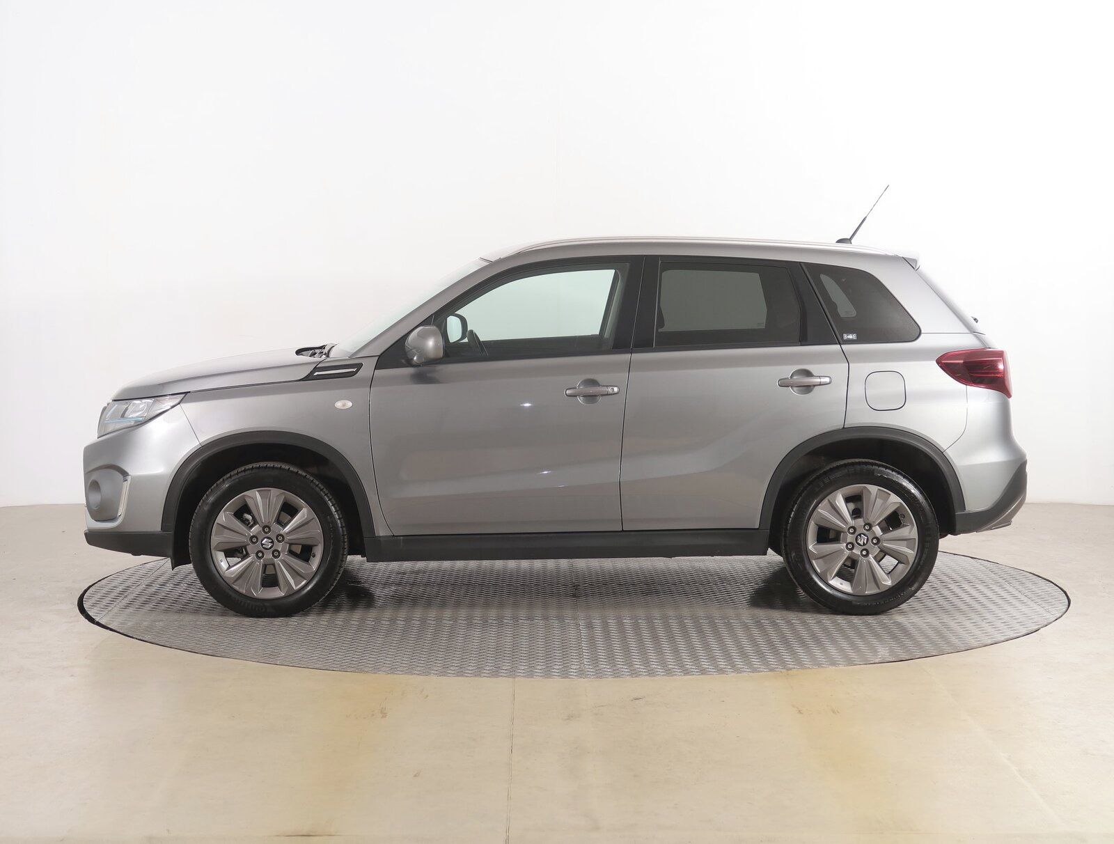 Suzuki Vitara, 1.4 BoosterJet, Serv.kniha - fotka 3
