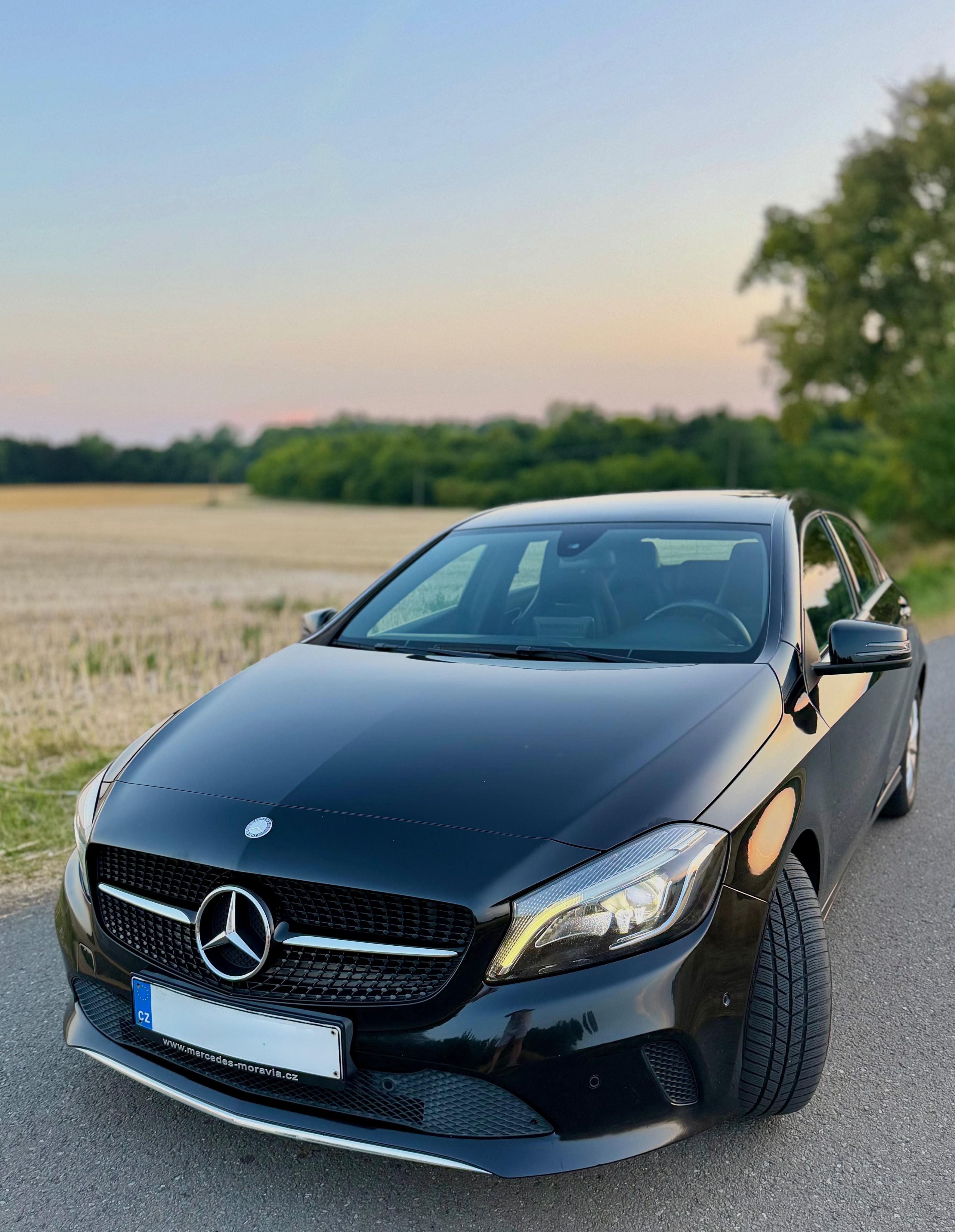 Mercedes-Benz Třídy A, 180, Nehavarováno,ČR, servis - fotka 2