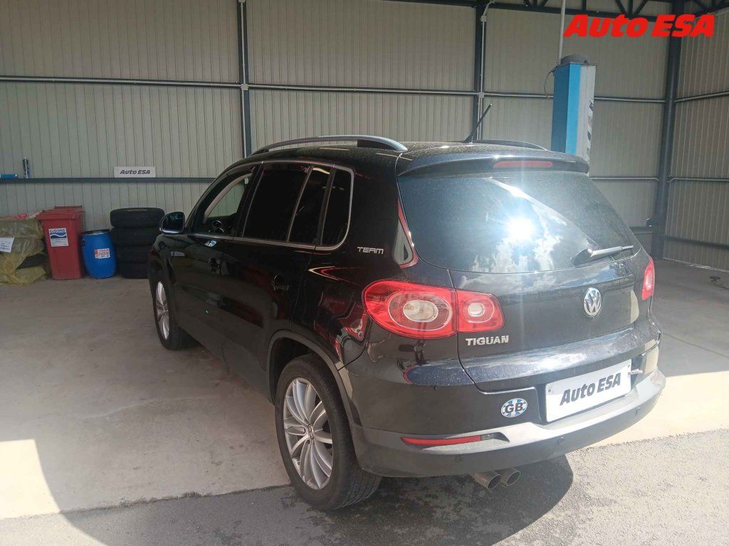 Volkswagen Tiguan, 2.0TDi,STK9/28 - fotka 2