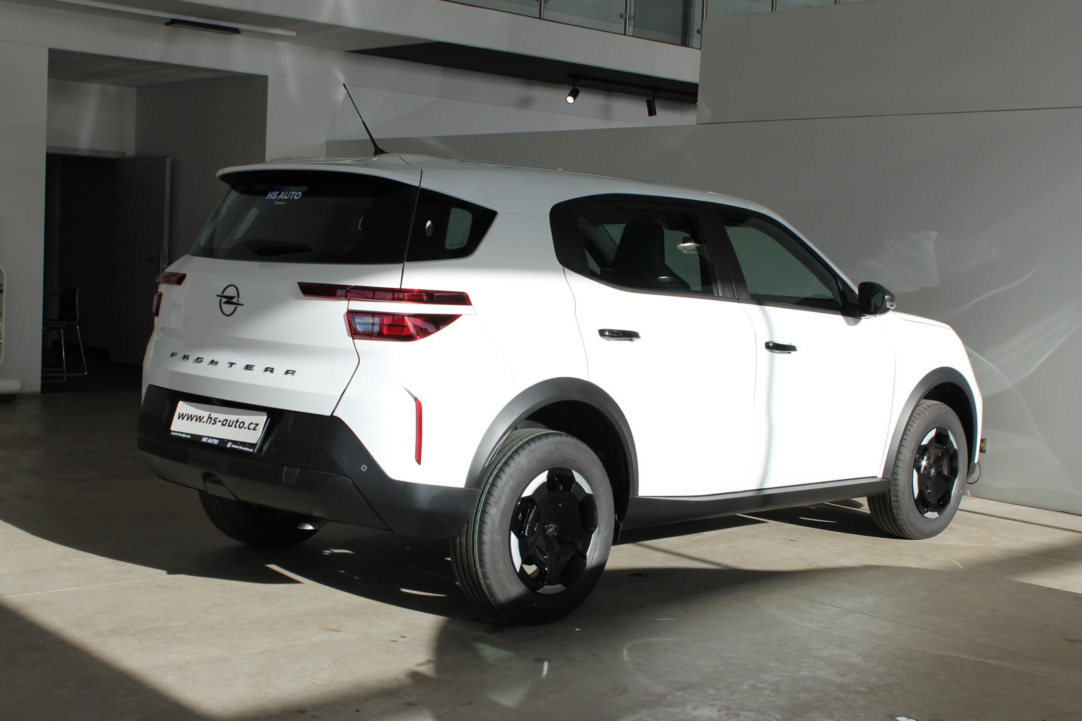 Opel Frontera, Edition Hybrid 1.2 TURBO 81kW - fotka 6