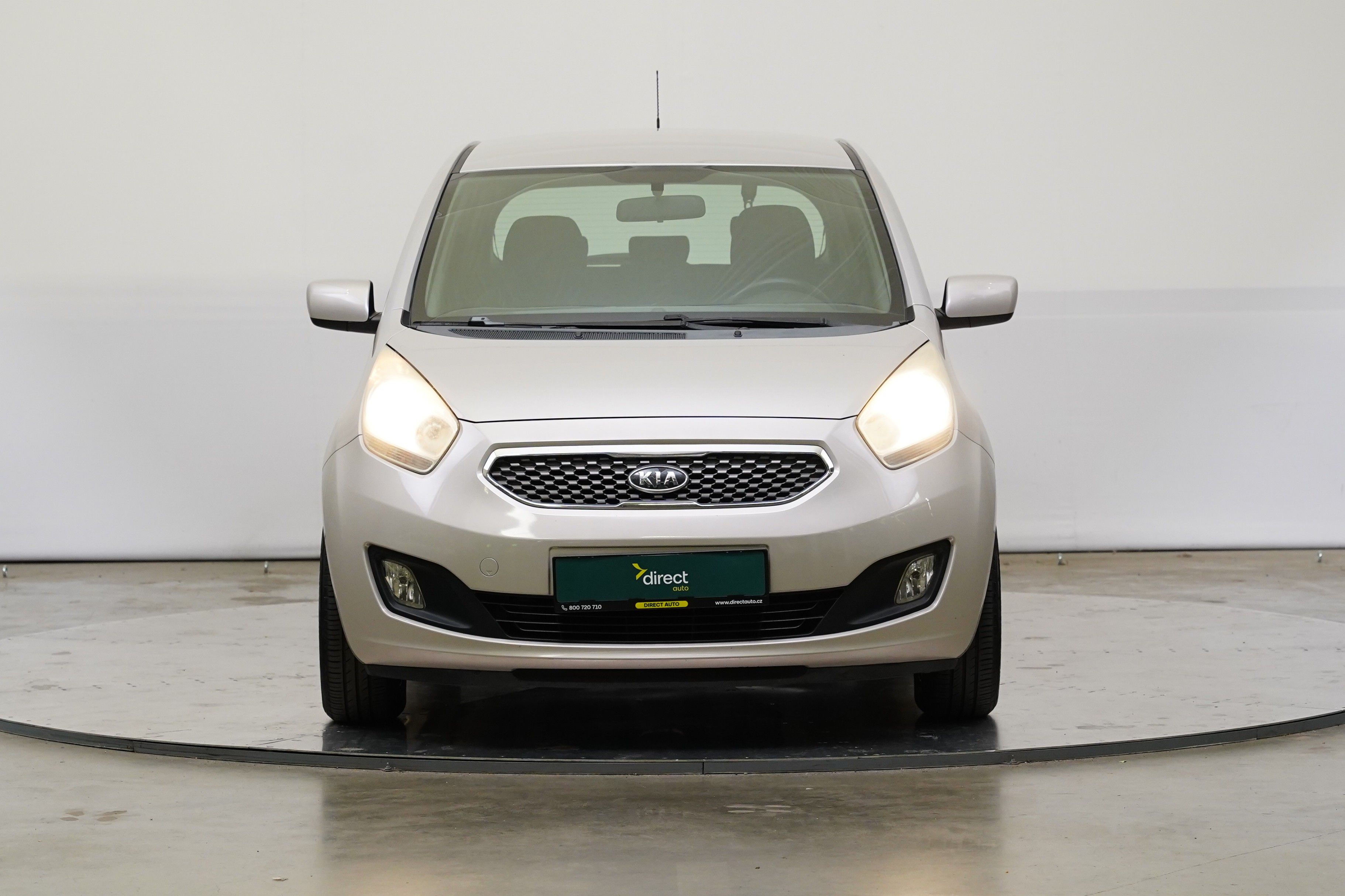 Kia Venga, 1.4 CVVT 66.2 kW - fotka 4