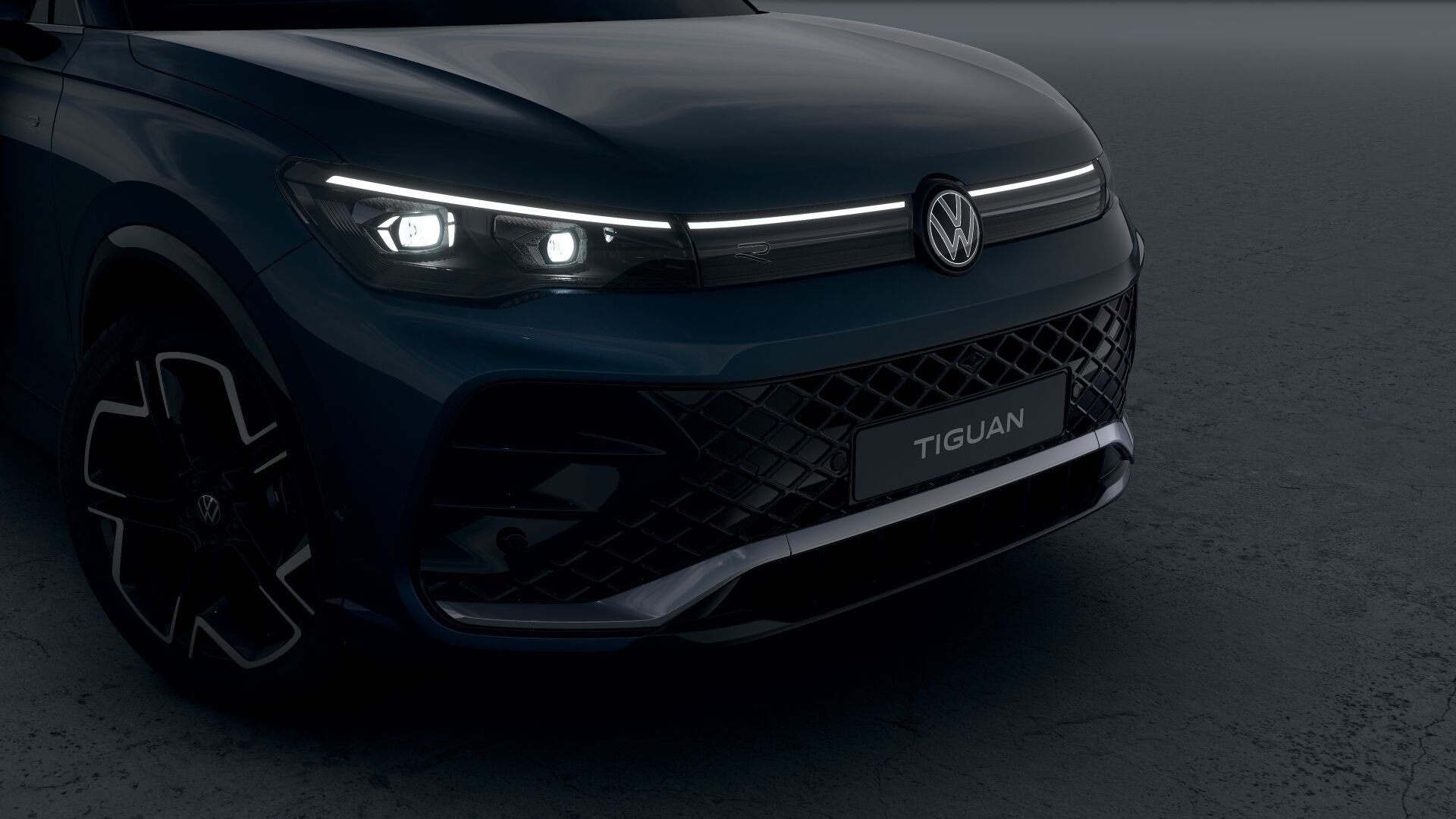Volkswagen Tiguan, Tiguan R-Line People 1,5 eTSI - fotka 4
