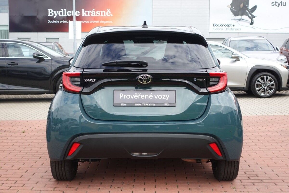 Toyota Yaris, 1,5 HEV Style - fotka 5