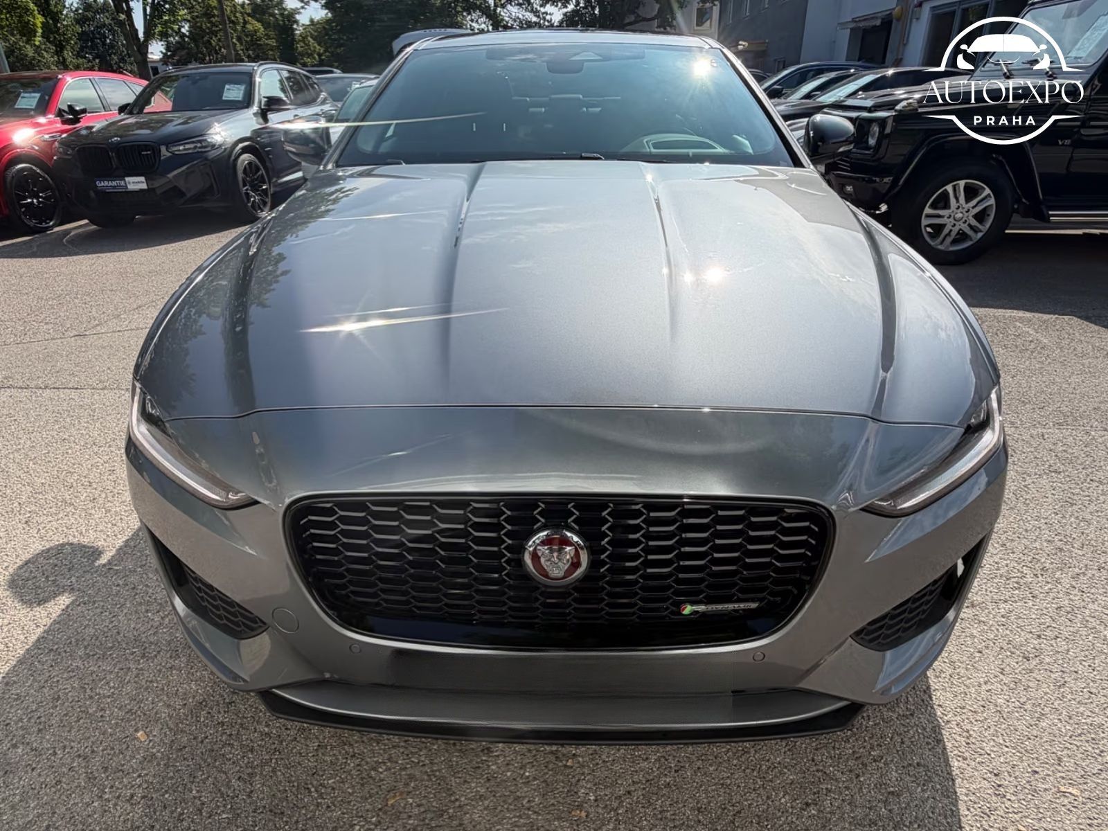 Jaguar XE, R-Dynamic Black*PANORAMA - fotka 2
