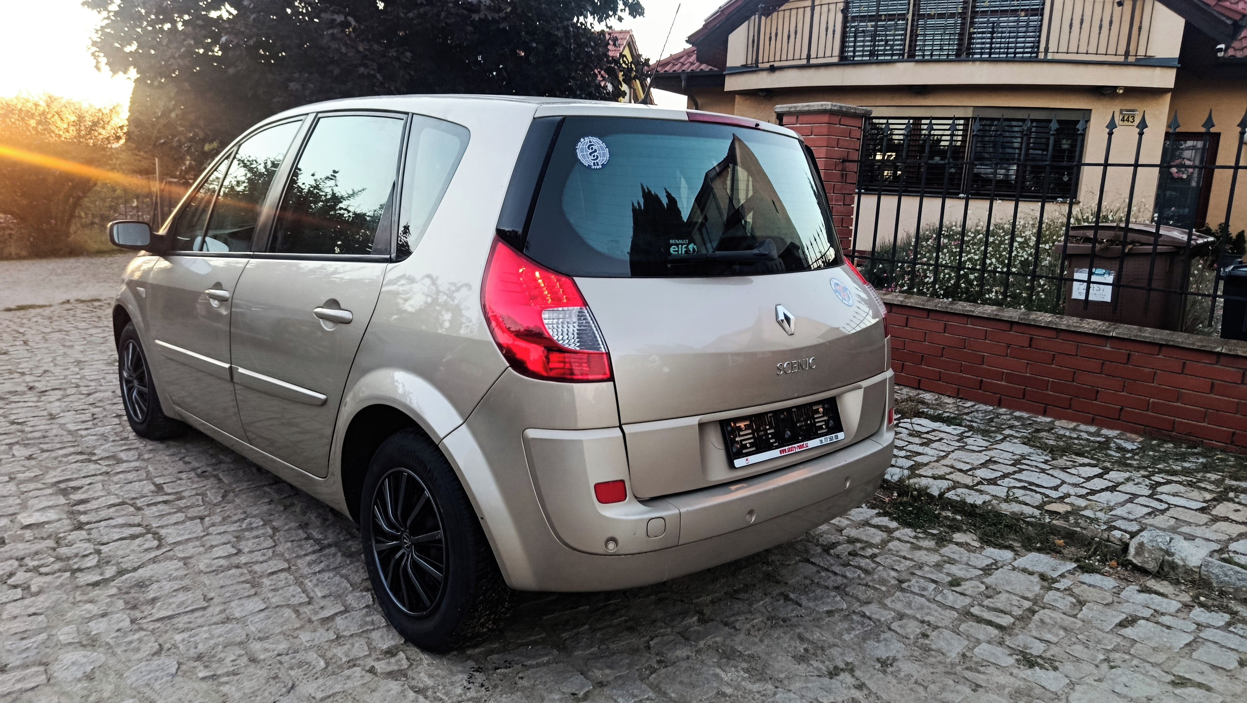 Renault Scénic, 1,6i Avantage - fotka 4