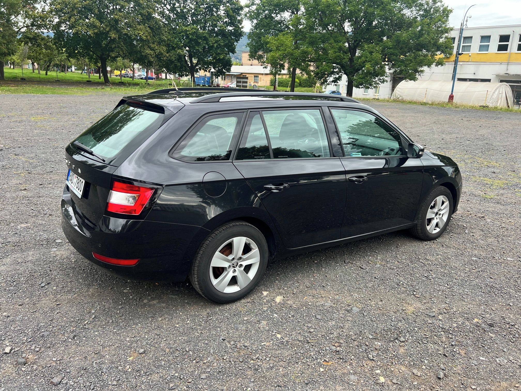 Škoda Fabia, Škoda Fabia 1,0TSI, 96tkm, rv - fotka 4