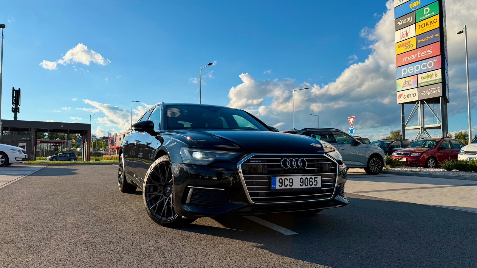 Audi A6 Avant, AUDI A6 Avant 50 TDI quattro - fotka 2