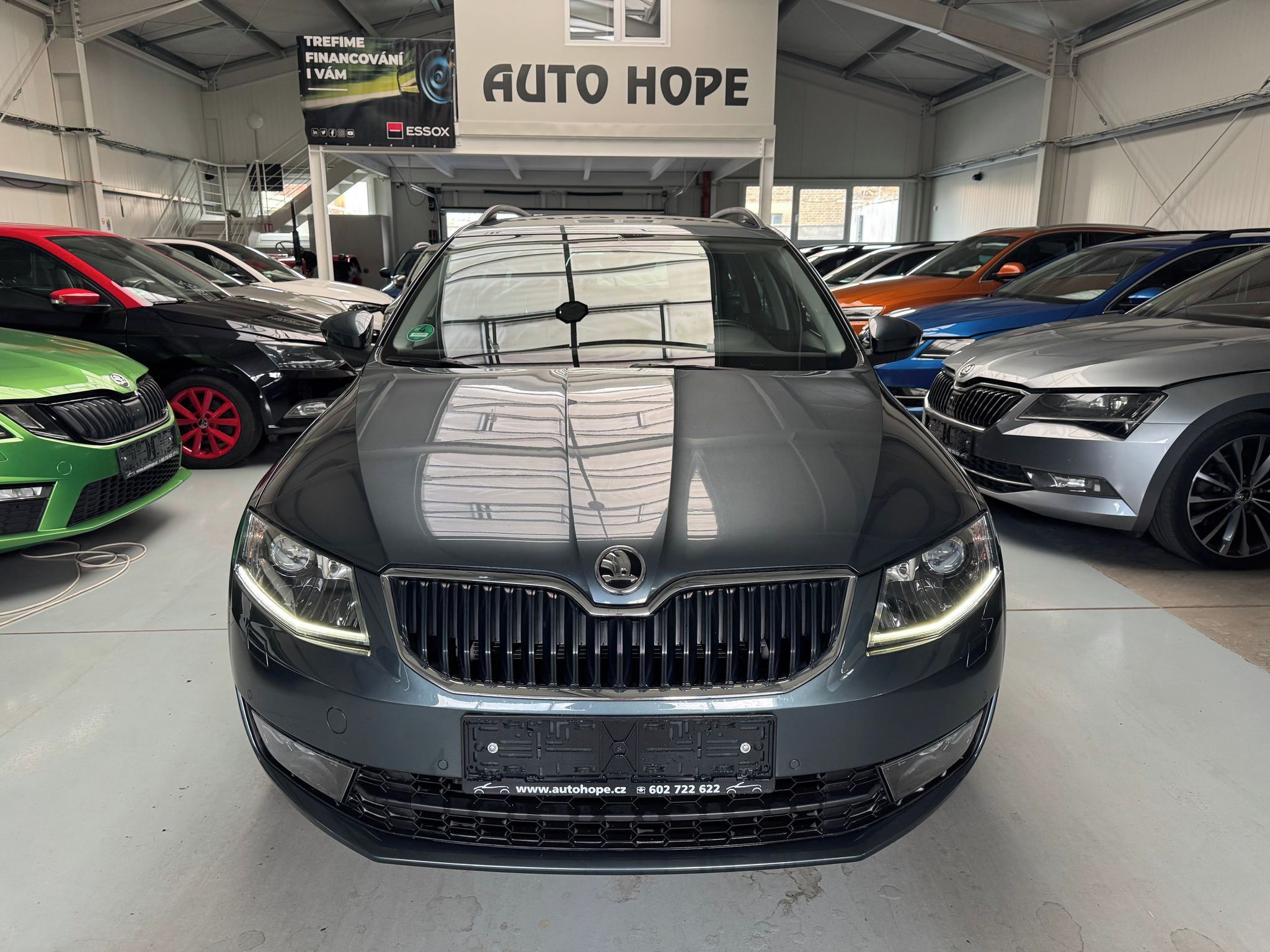 Škoda Octavia, combi 1.4 TSI Ambition JOY - fotka 2