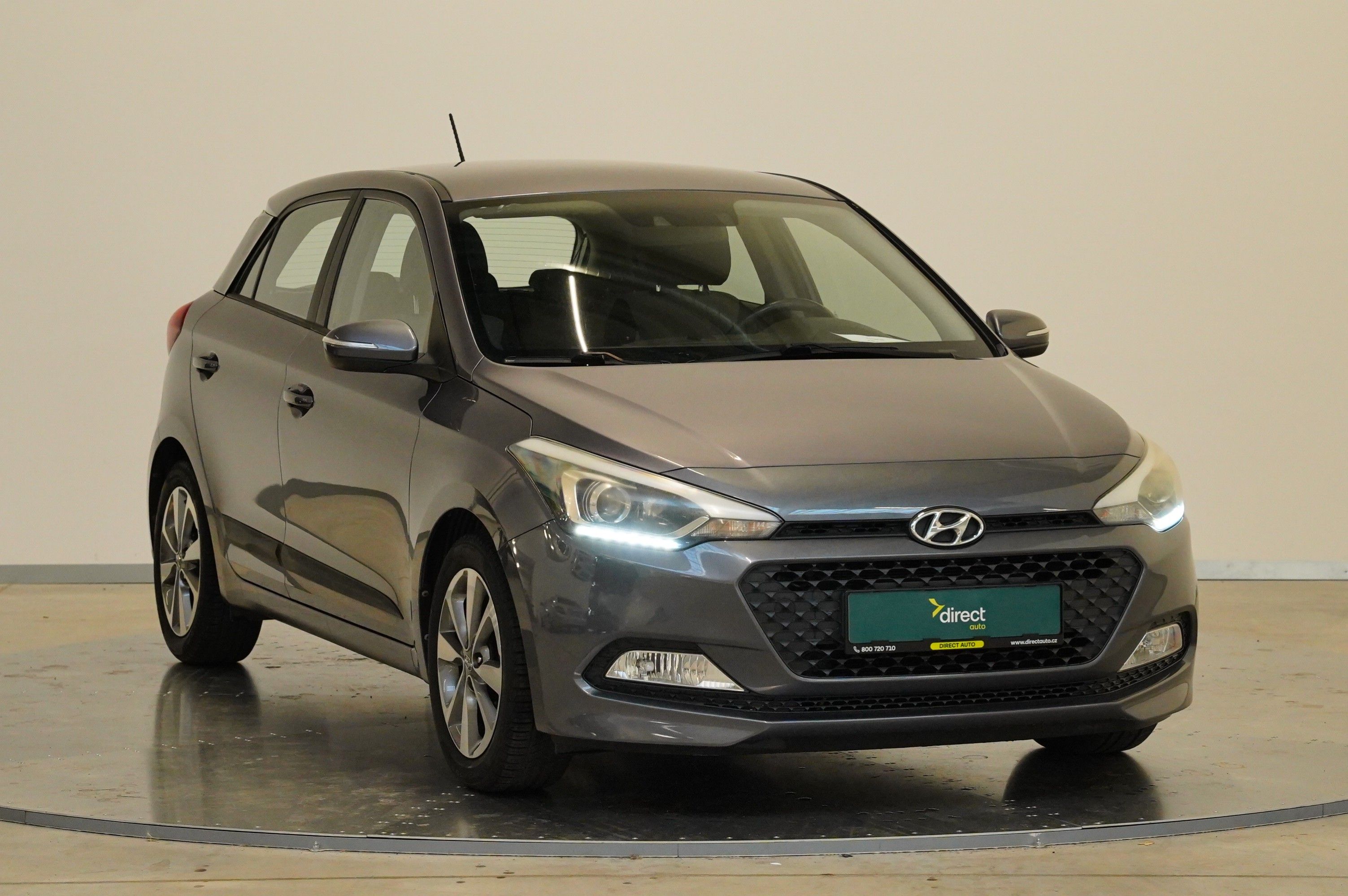 Hyundai i20, 1.2 MPI 62 kW - fotka 2