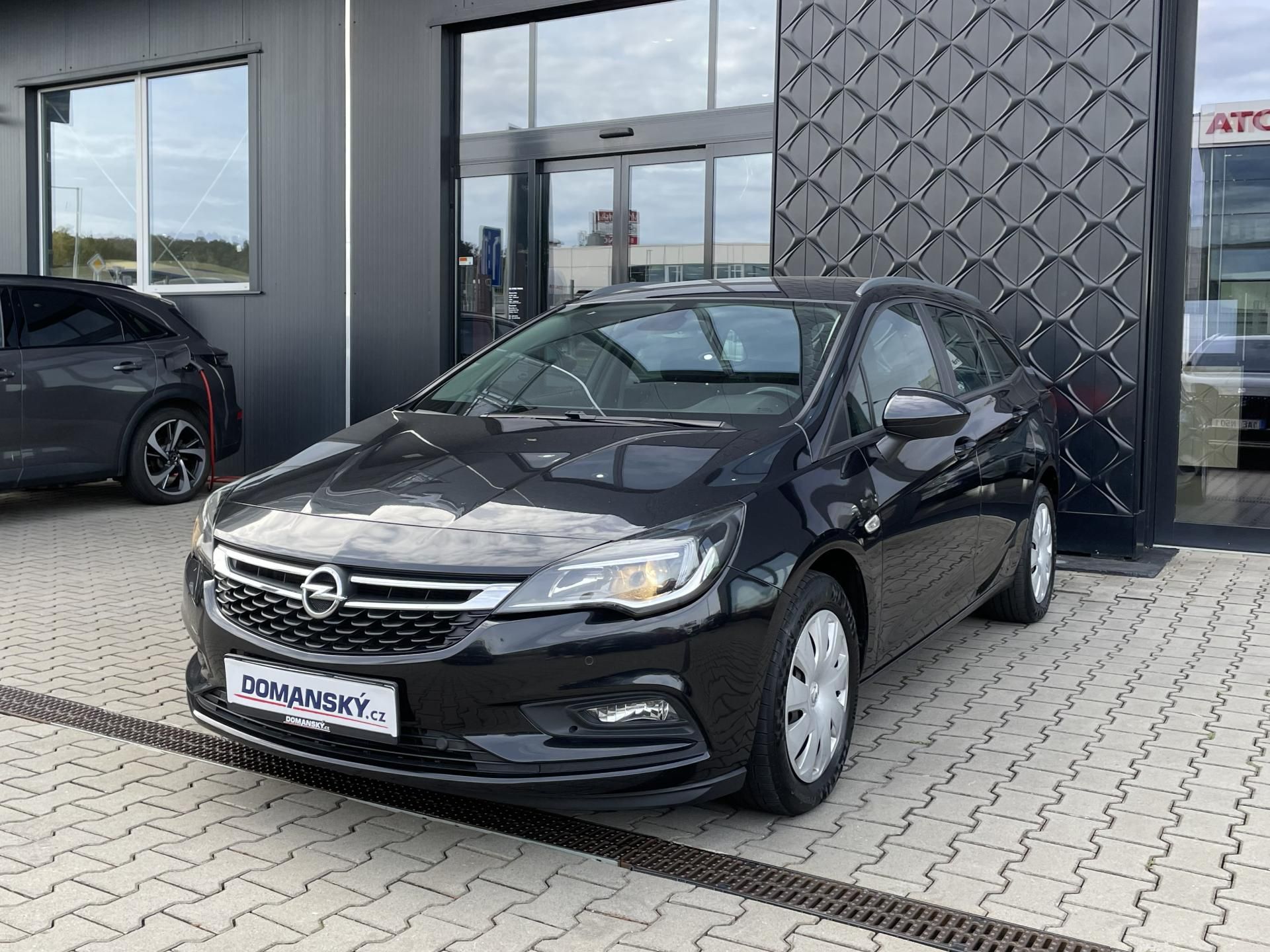 Opel Astra, ENJOY 1.4 TURBO 92 kW