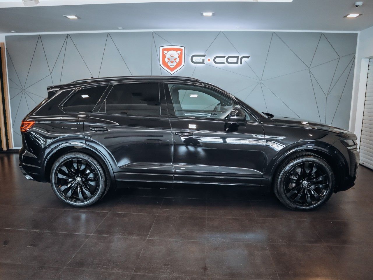 Volkswagen Touareg, R-Line 4Motion 3.0 TDI 210kW - fotka 4