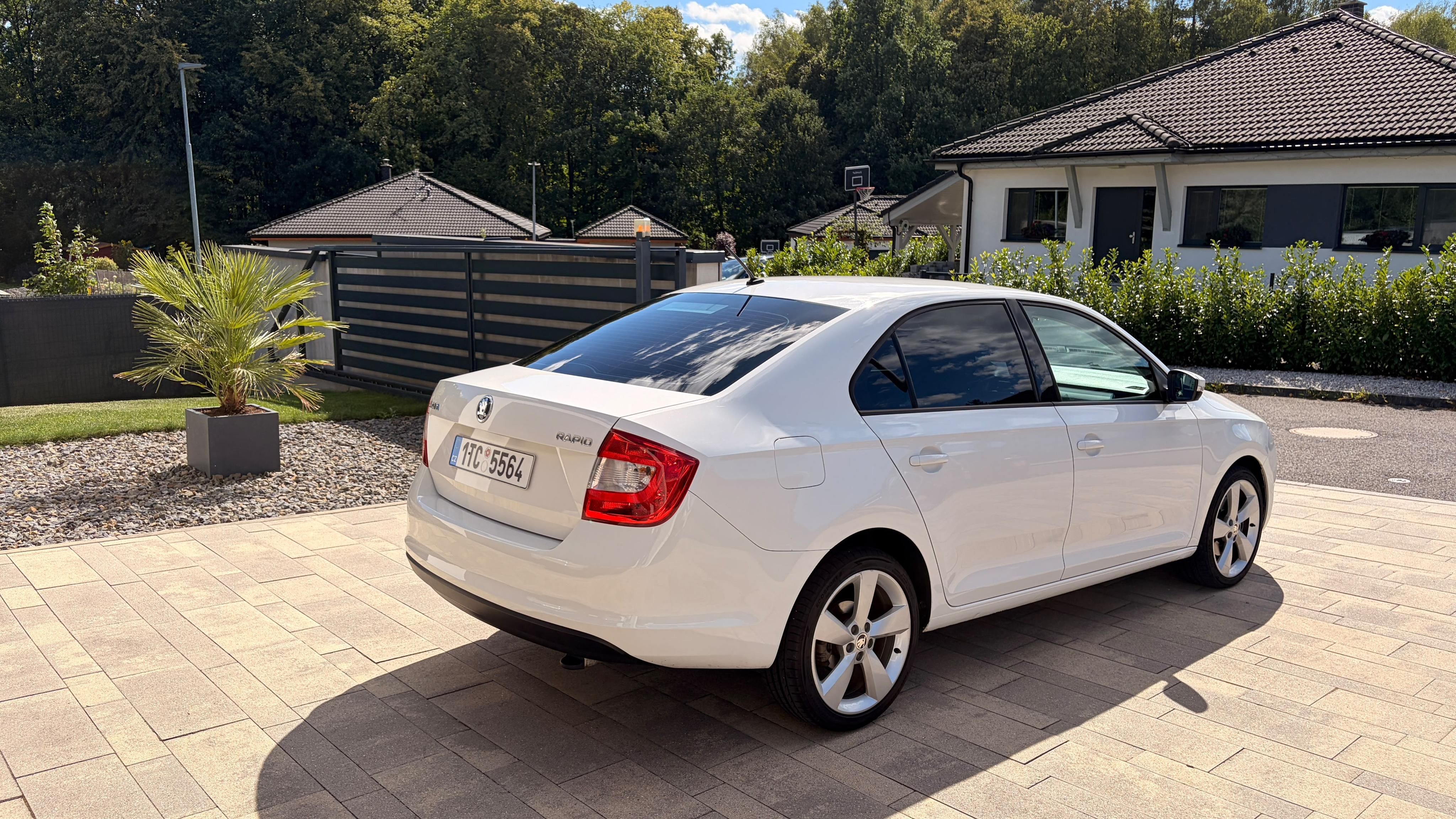 Škoda Rapid, Skoda rapid 1.2 tsi 81kw - fotka 3