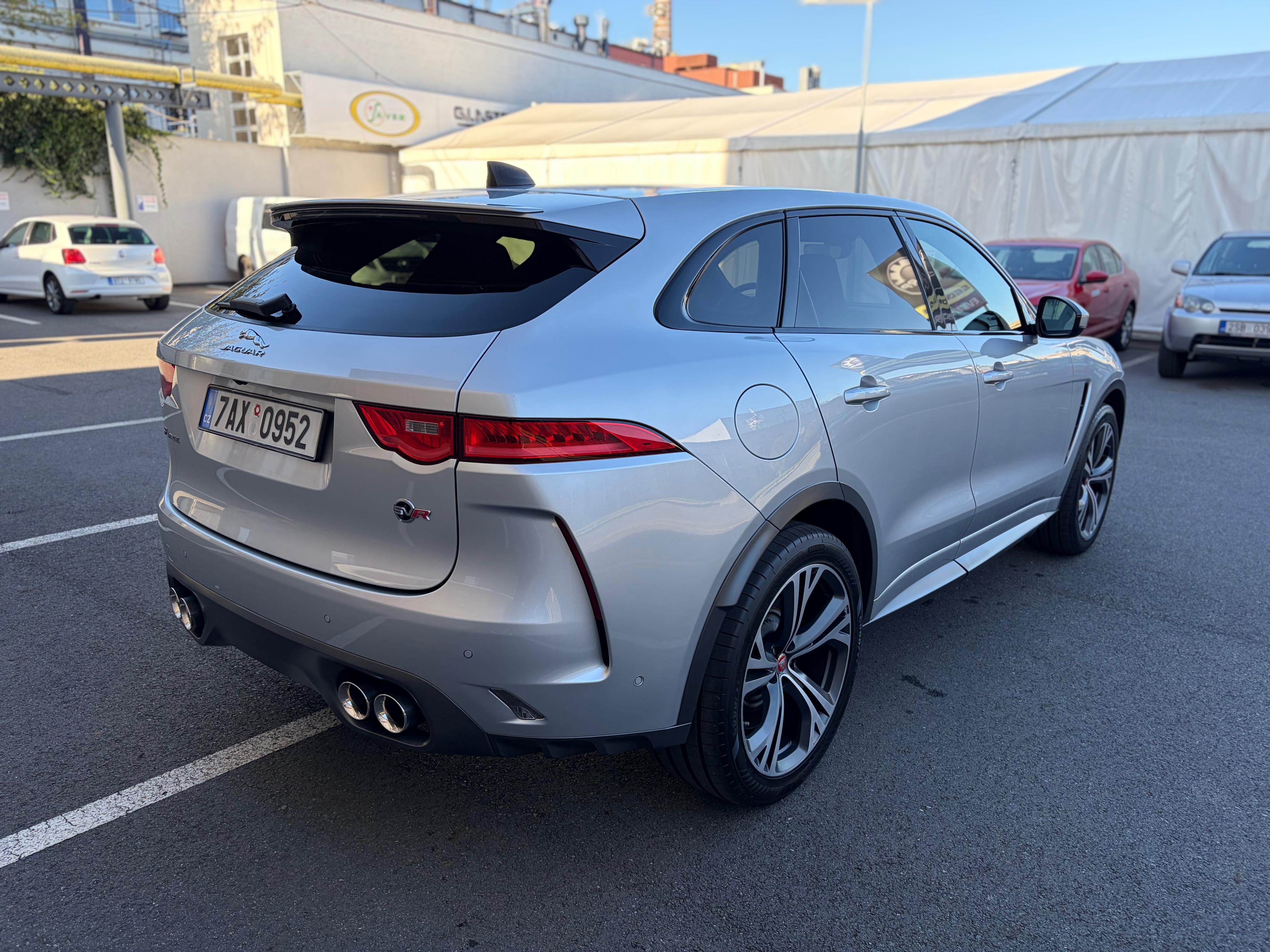 Jaguar F-Pace, SVR 5.0 V8 | 405 kW | 550 k - fotka 4