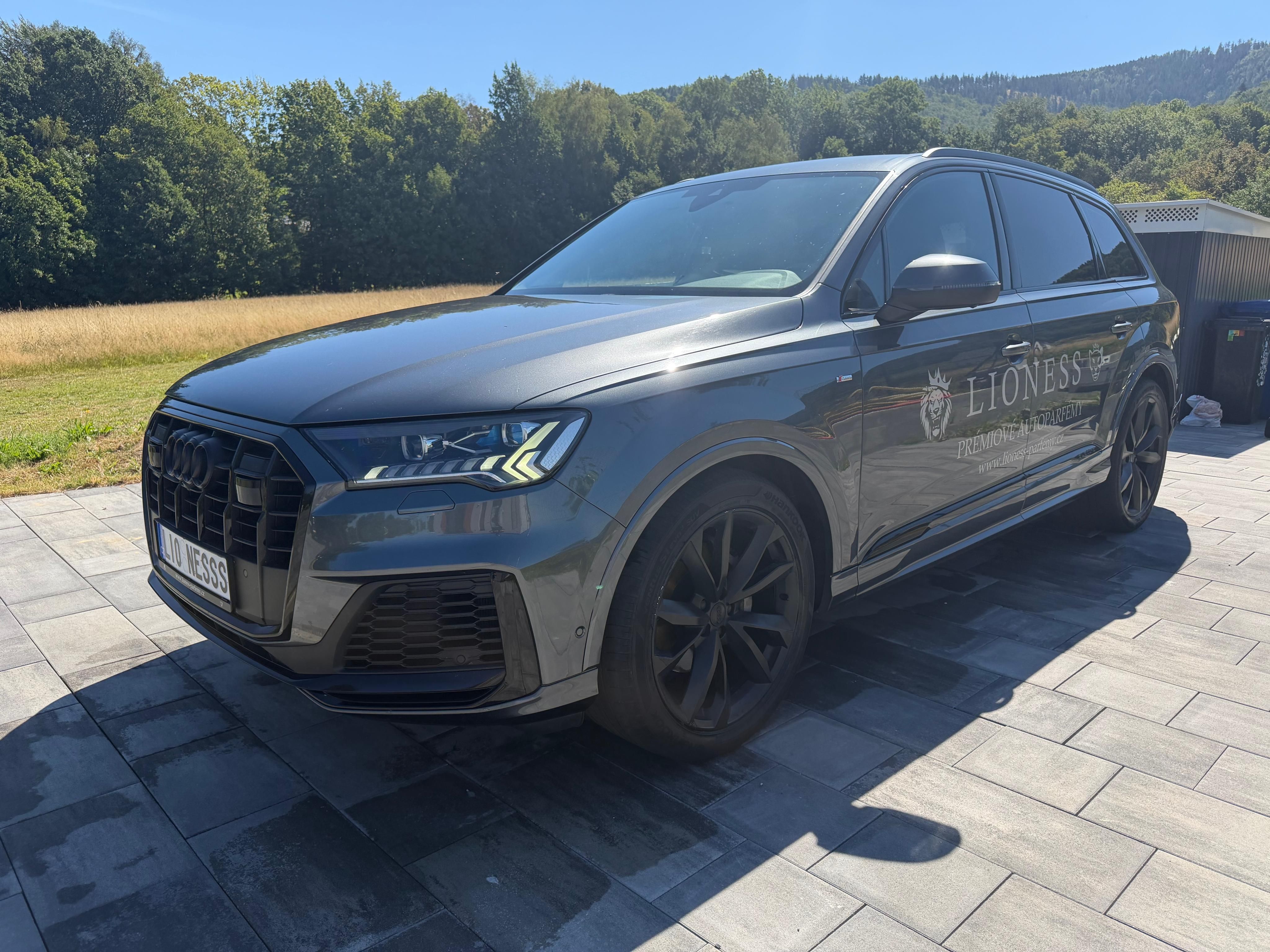 Audi Q7, 50TDi,DPH,ČR,ZÁRUKA,tažné - fotka 3