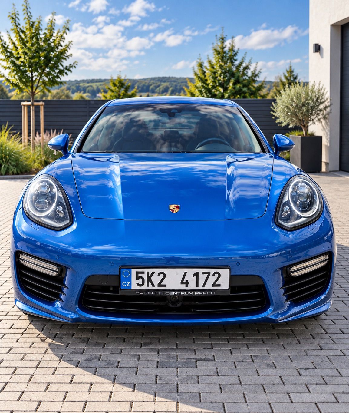 Porsche Panamera, Turbo