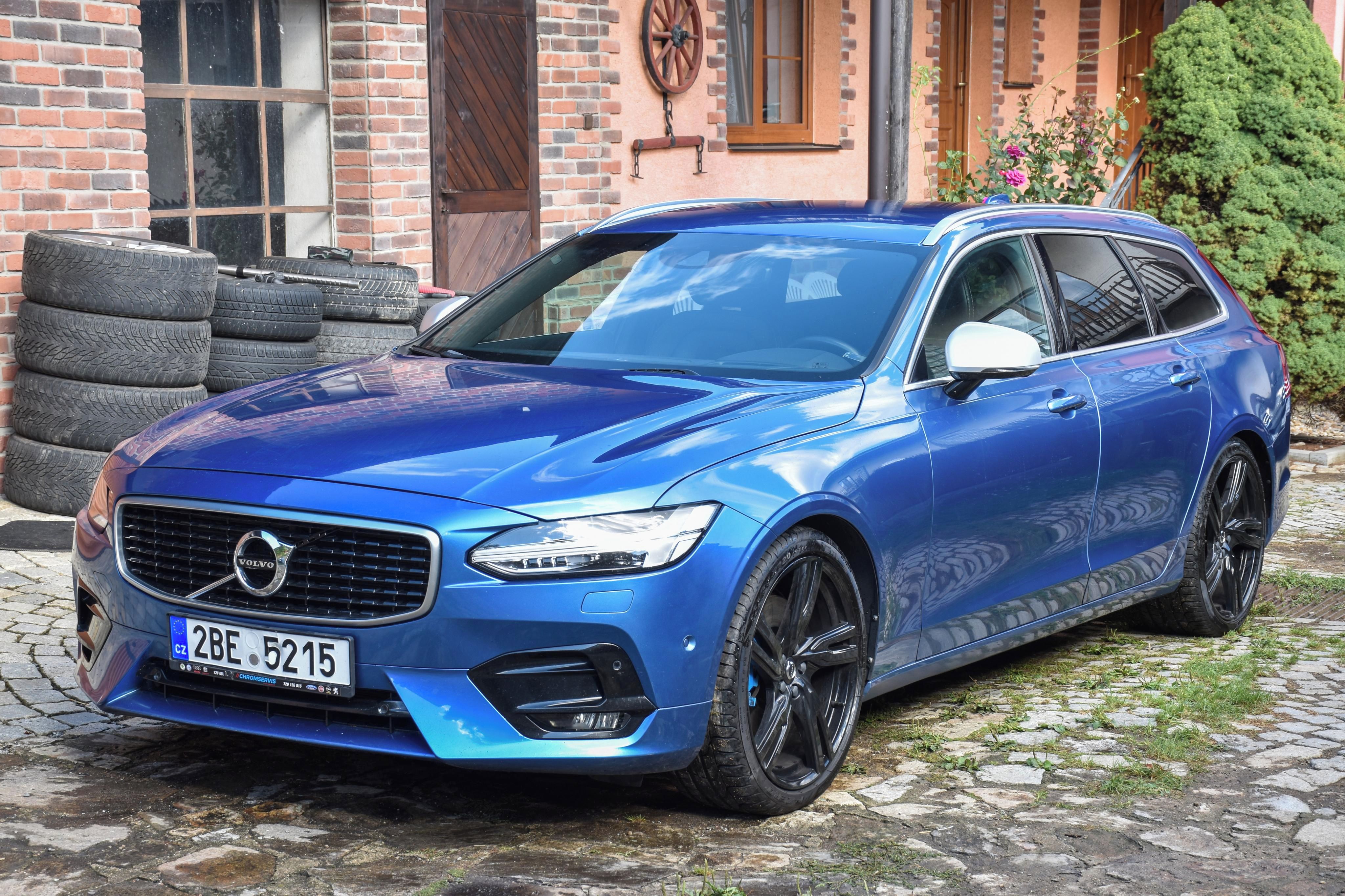 Volvo V90, D5 AWD R-Design Polestar 177kw