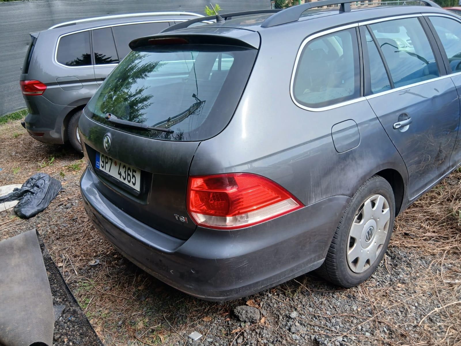 Volkswagen Golf, 1.4TSI, točí, ale nechytne - fotka 6