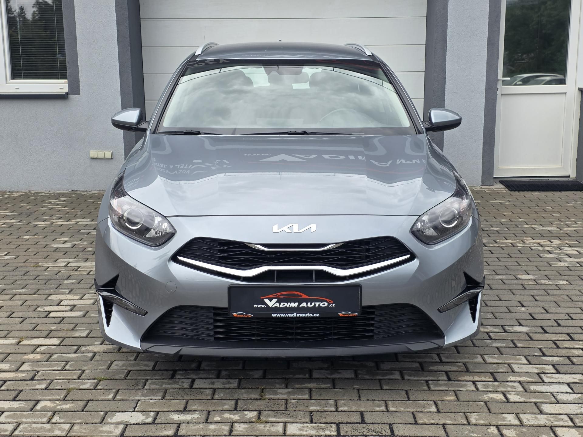 Kia Cee´d, 1.5T-GDi 118kW FRESH 1MAJITEL - fotka 5