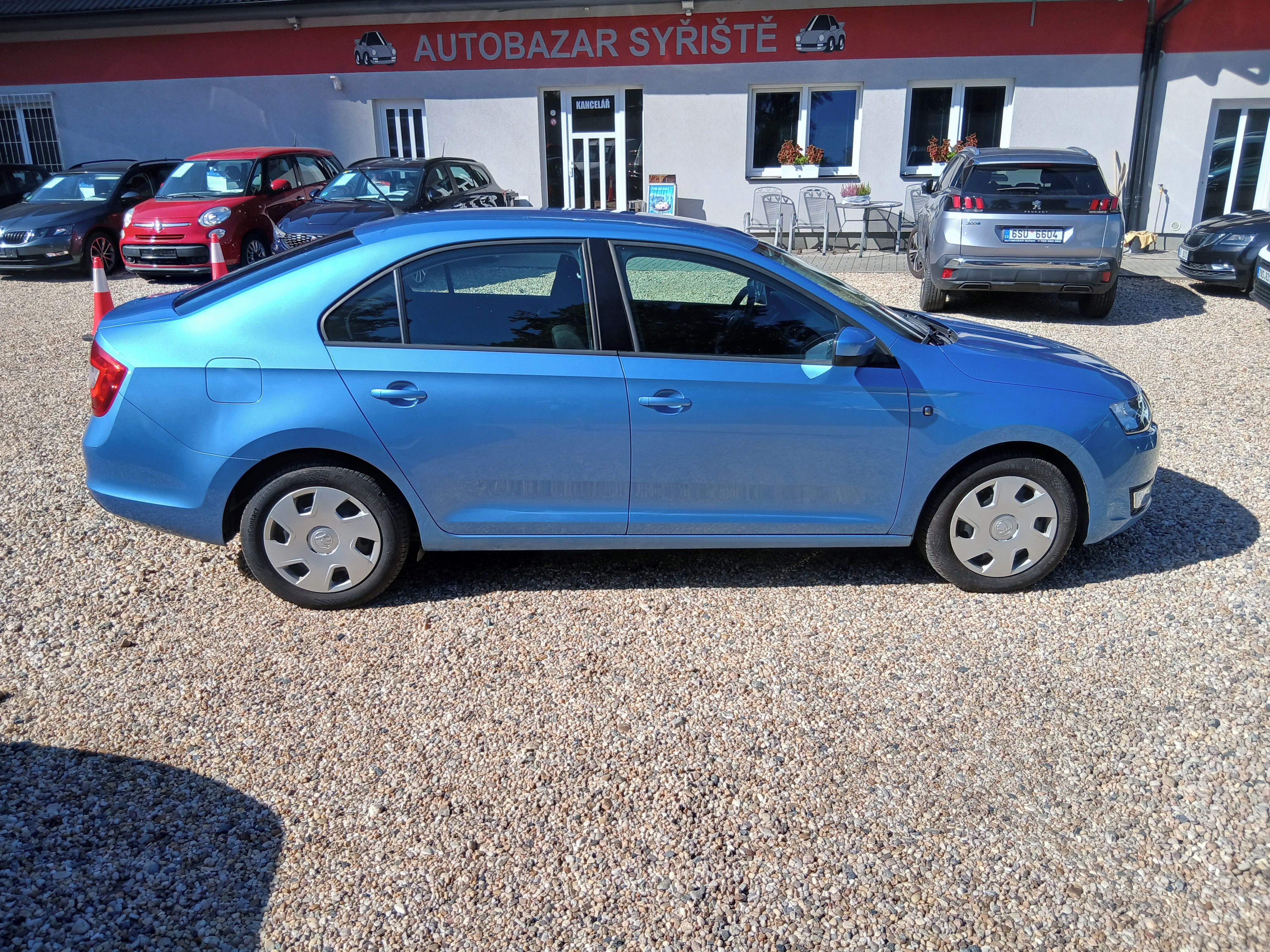 Škoda Rapid, 1.2 TSi 63KW Ambi +Zim. kola - fotka 4