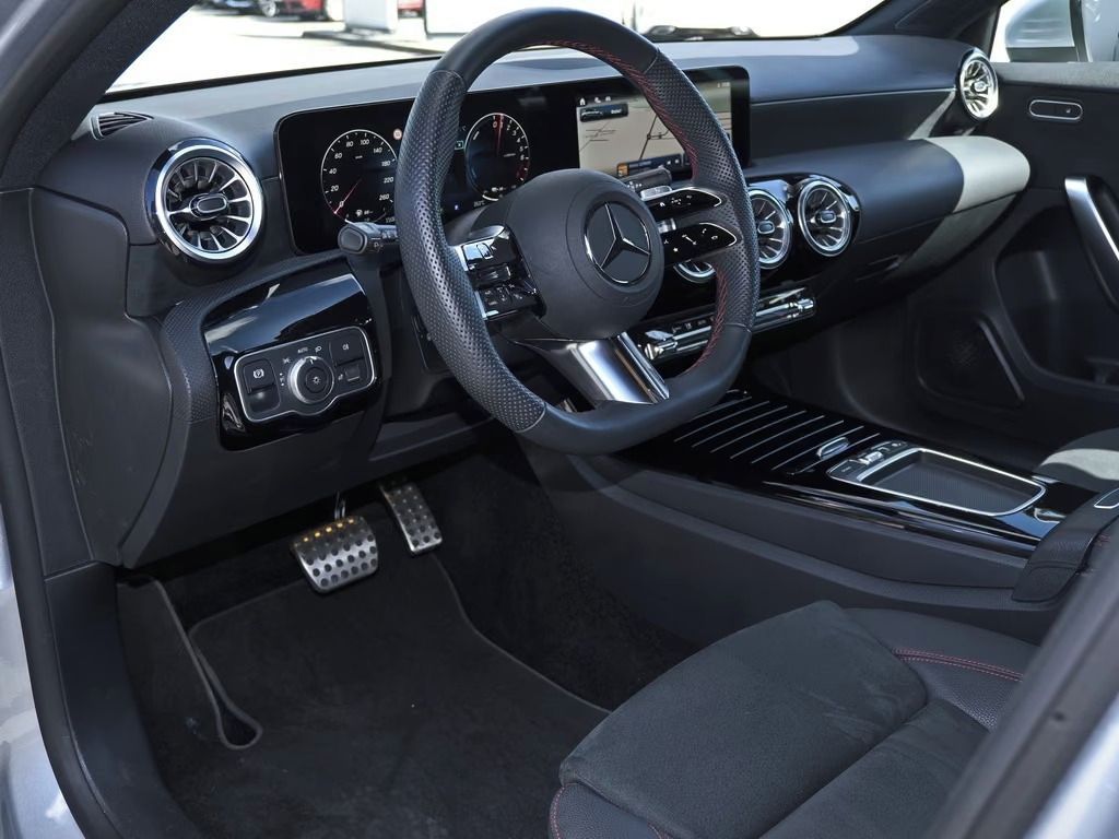 Mercedes-Benz Třídy A, A250e*AmgLine*PřídavnéTopení* - fotka 5