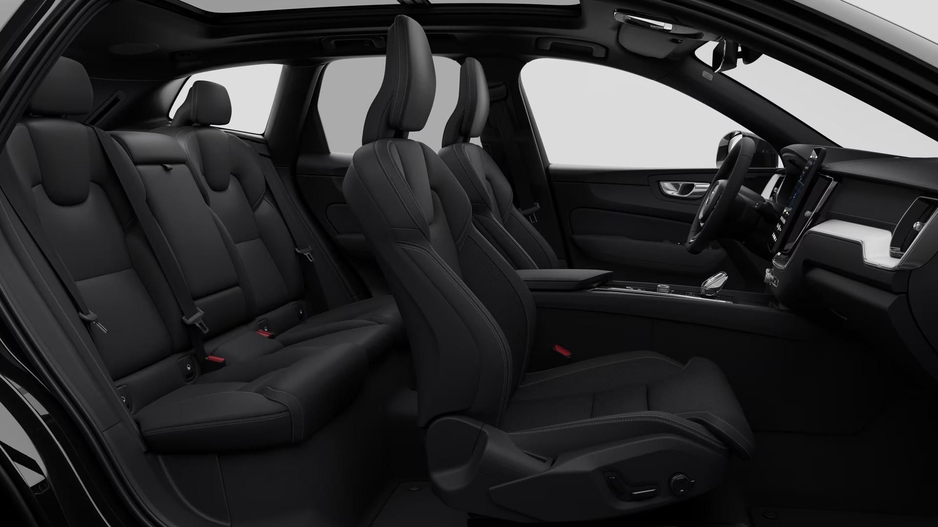 Volvo XC60, B5 AWD AUT BLACK EDITION ULTRA - fotka 4